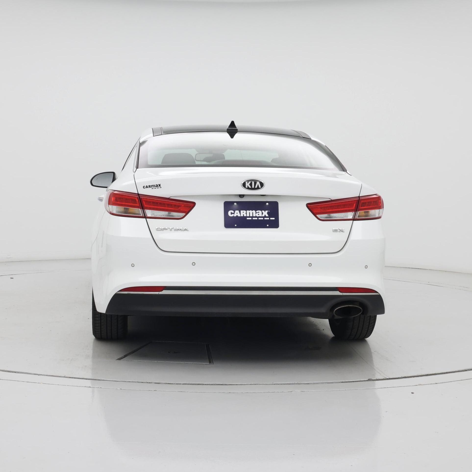 Thumbnail: 2016 Kia Optima - 6