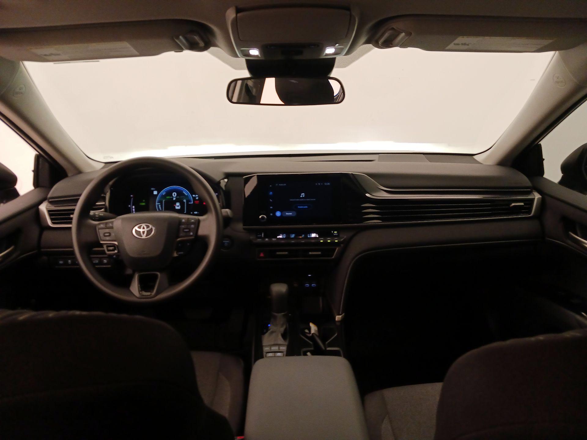 Thumbnail: 2025 Toyota Camry - 9