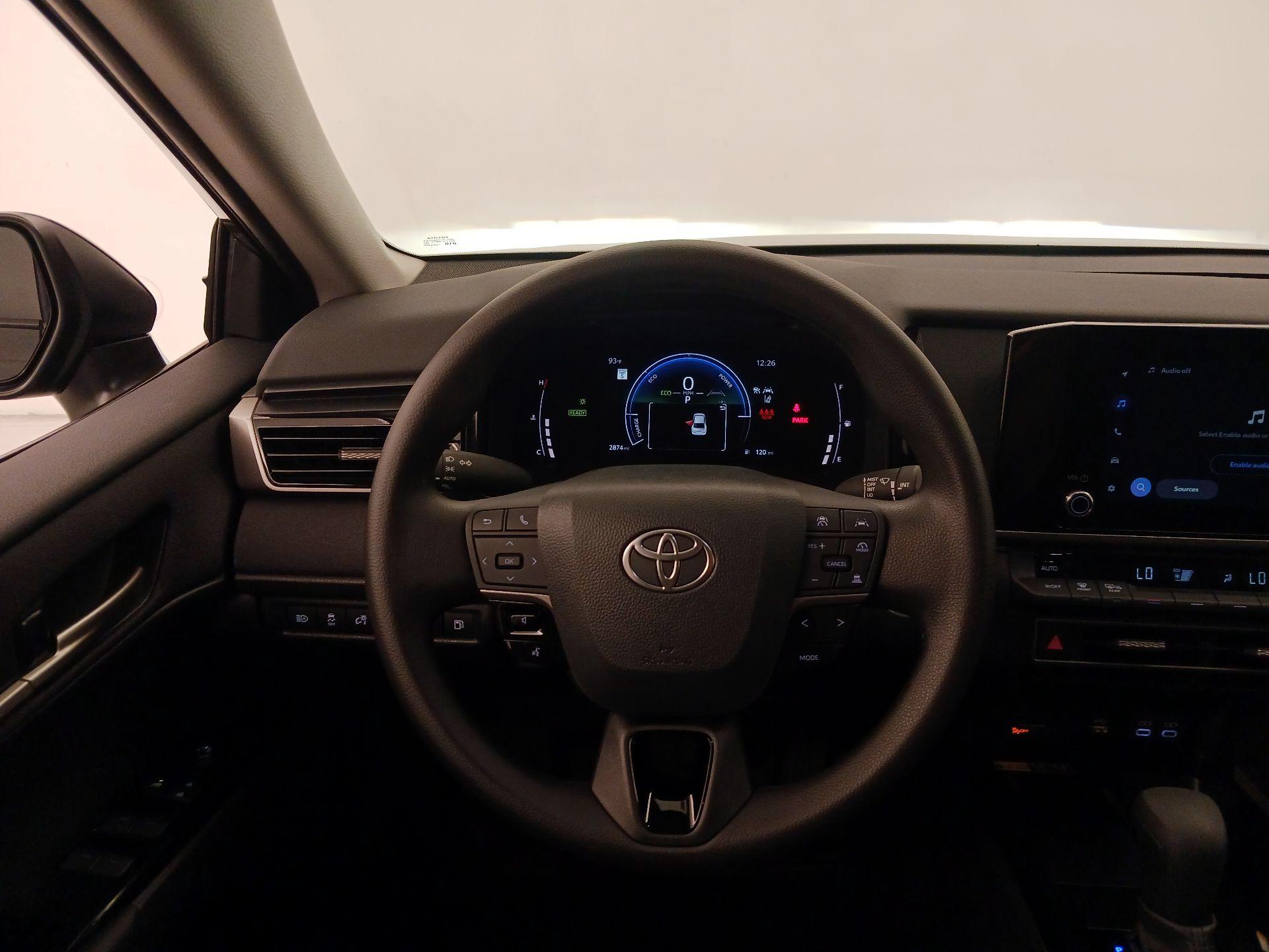 Thumbnail: 2025 Toyota Camry - 10