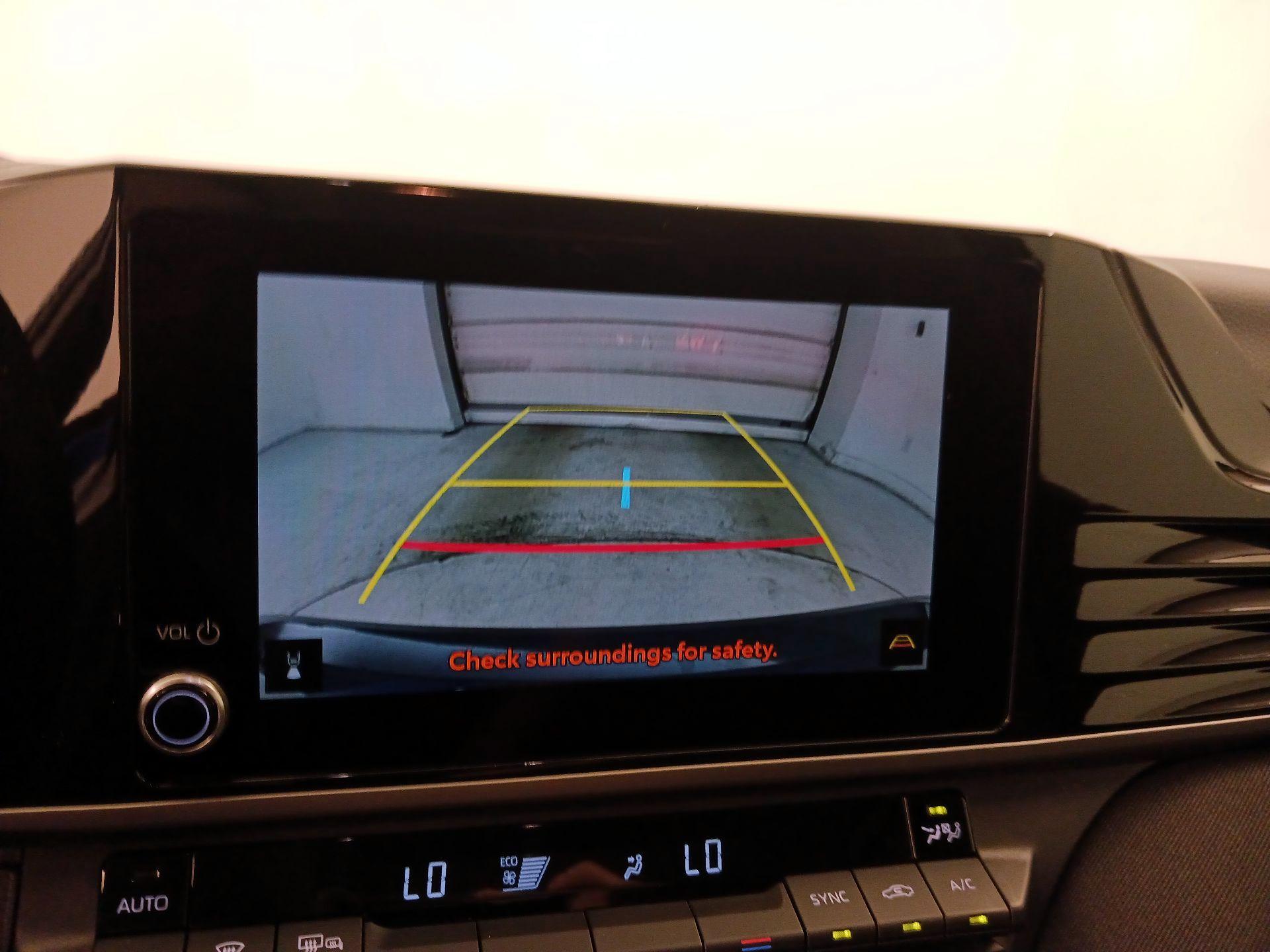 Thumbnail: 2025 Toyota Camry - 15