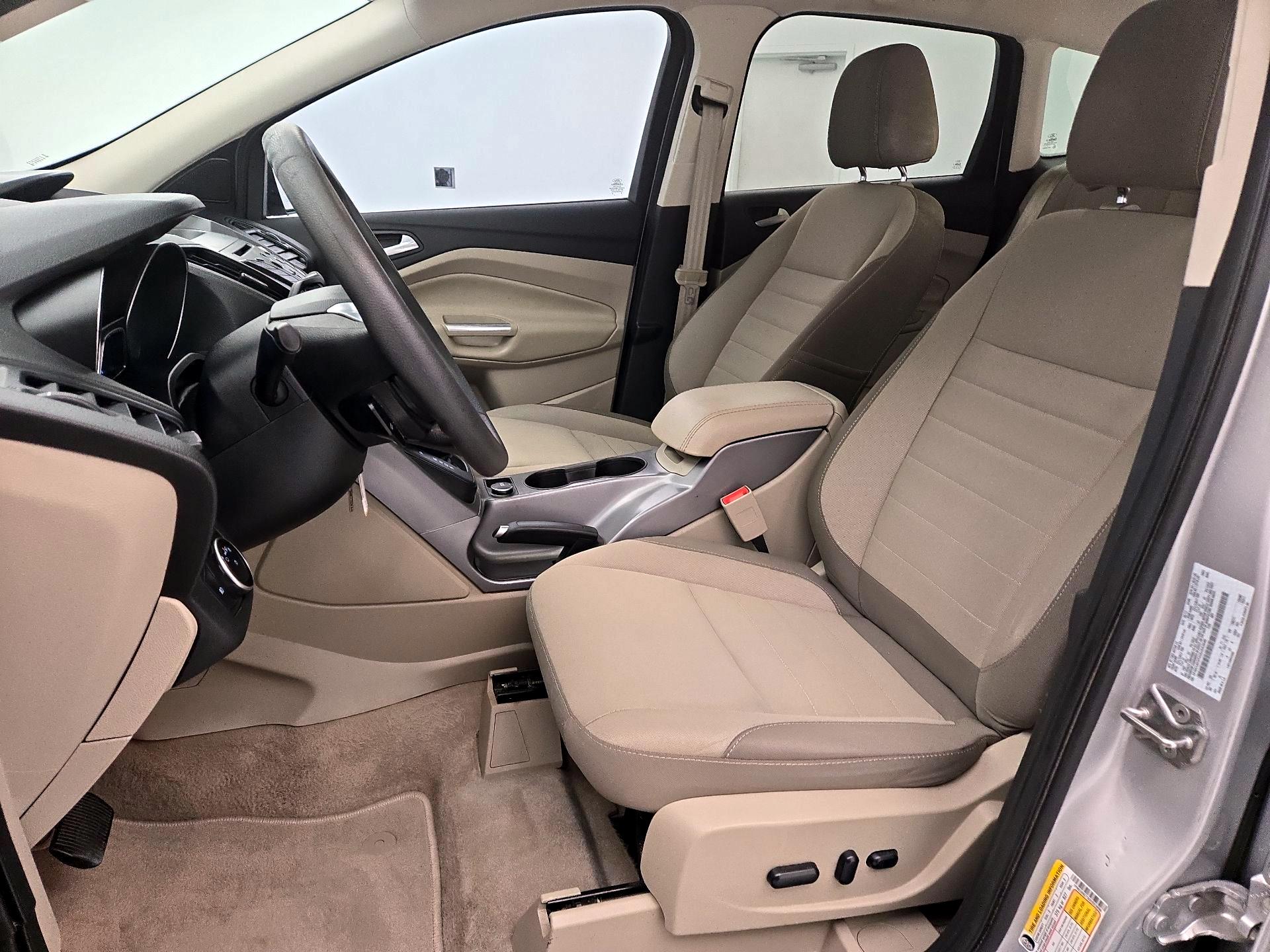 Thumbnail: 2016 Ford Escape - 11