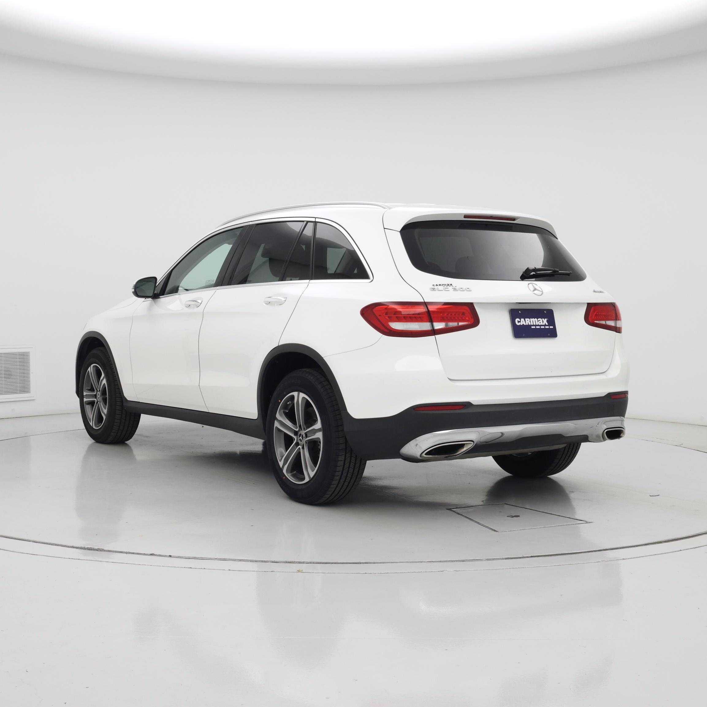Thumbnail: 2019 Mercedes-Benz GLC - 2