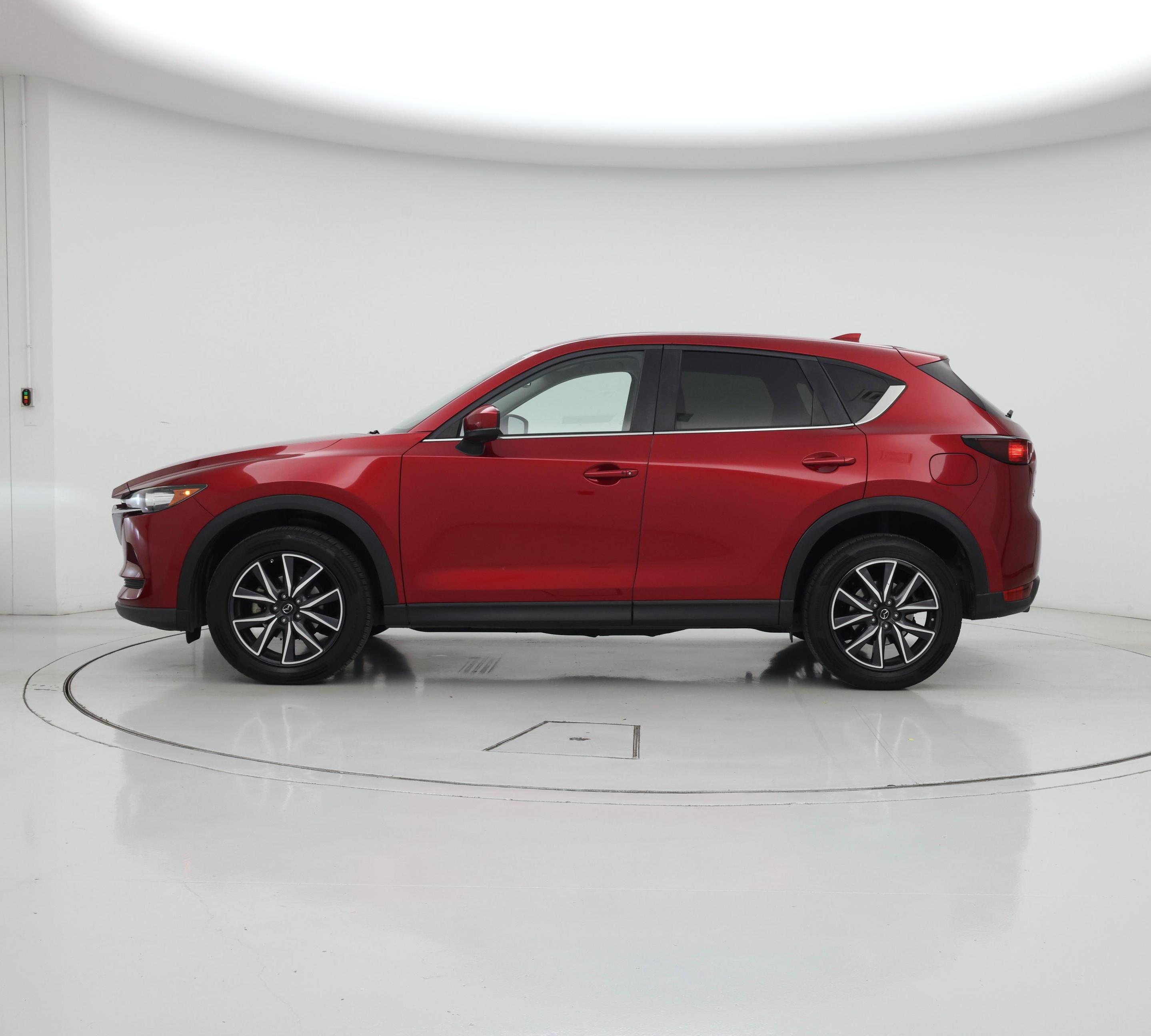 Thumbnail: 2018 Mazda CX-5 - 3