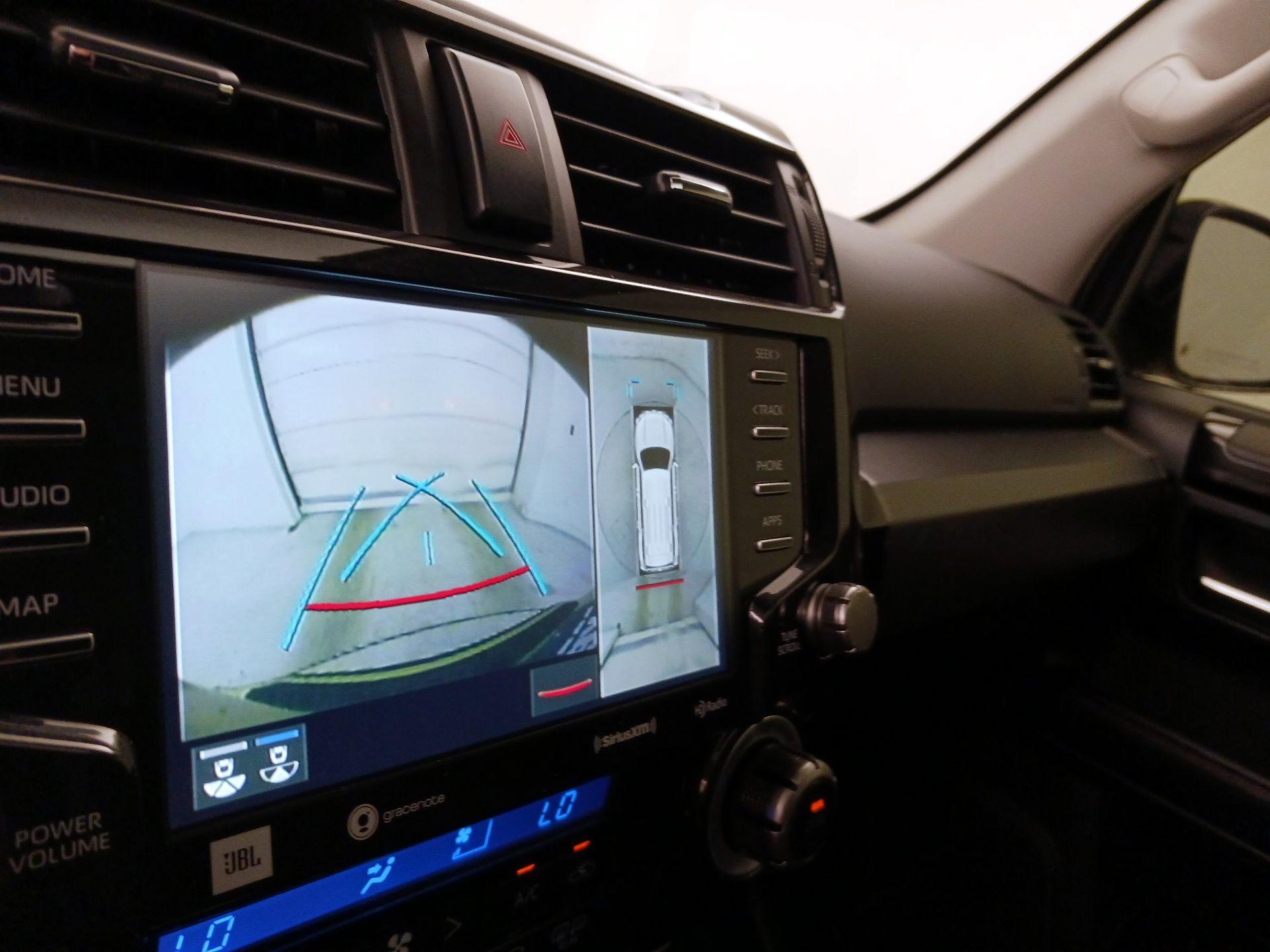 Thumbnail: 2022 Toyota 4Runner - 15