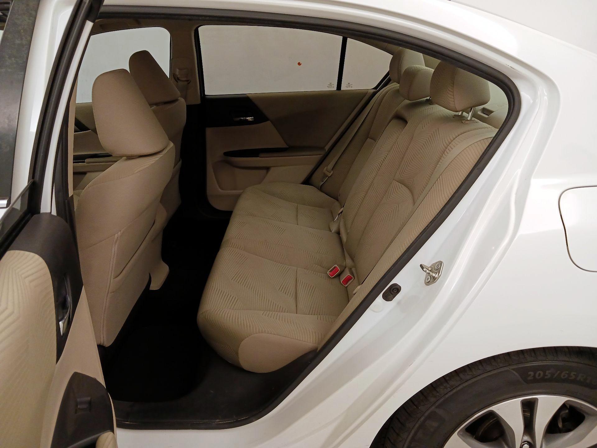 Thumbnail: 2015 Honda Accord - 19