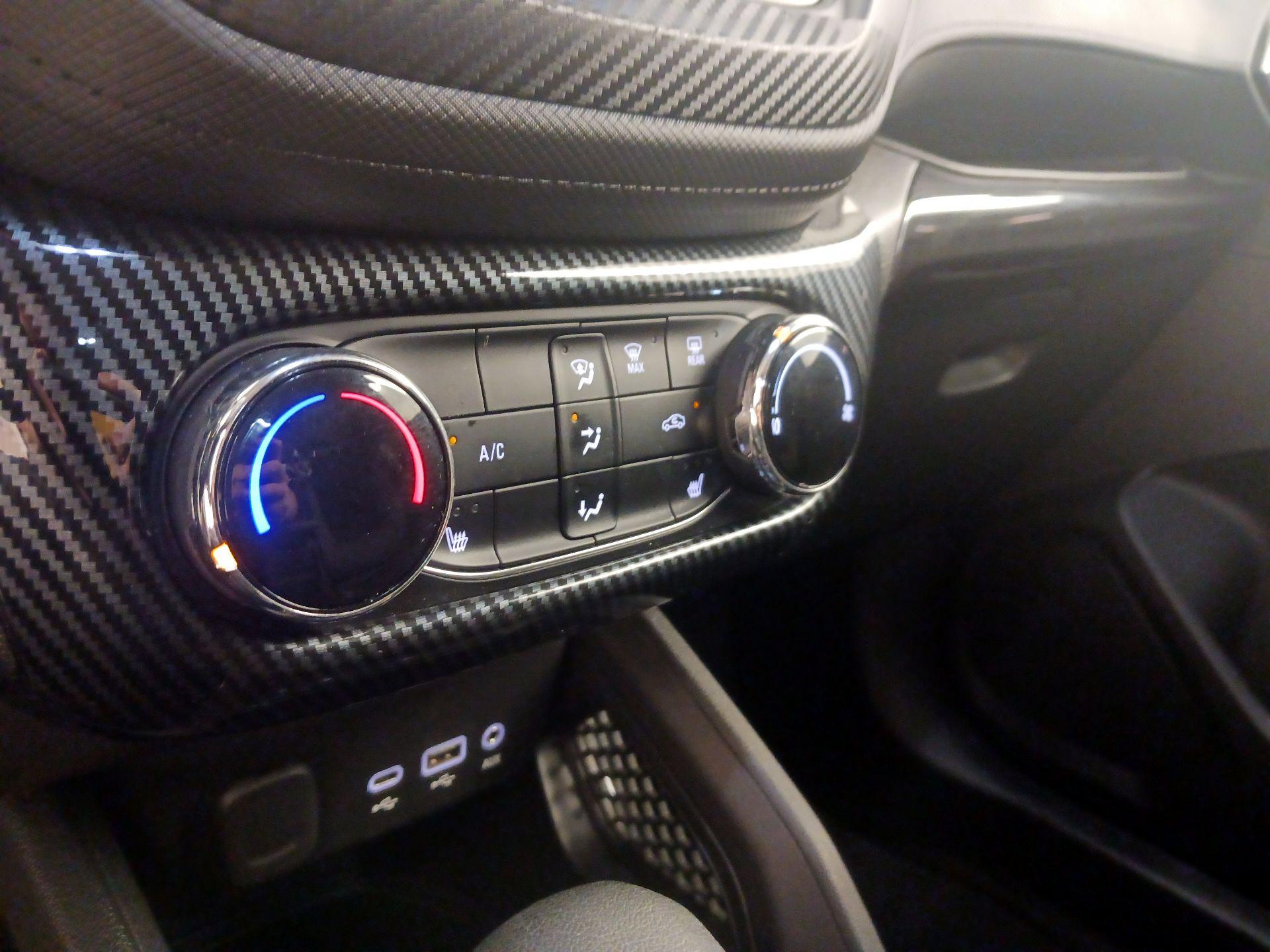 Thumbnail: 2023 Chevrolet TrailBlazer - 16