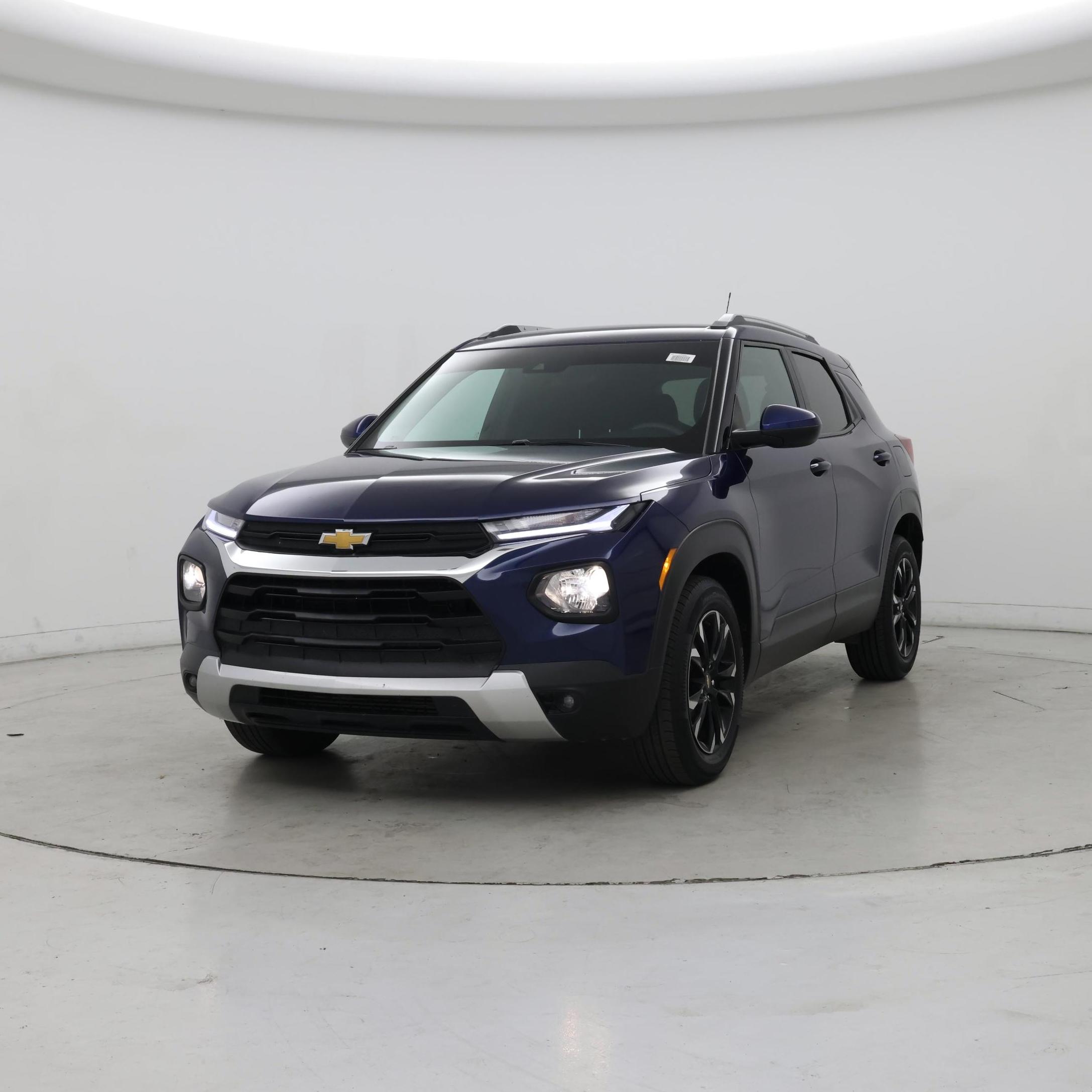 Thumbnail: 2023 Chevrolet TrailBlazer - 4