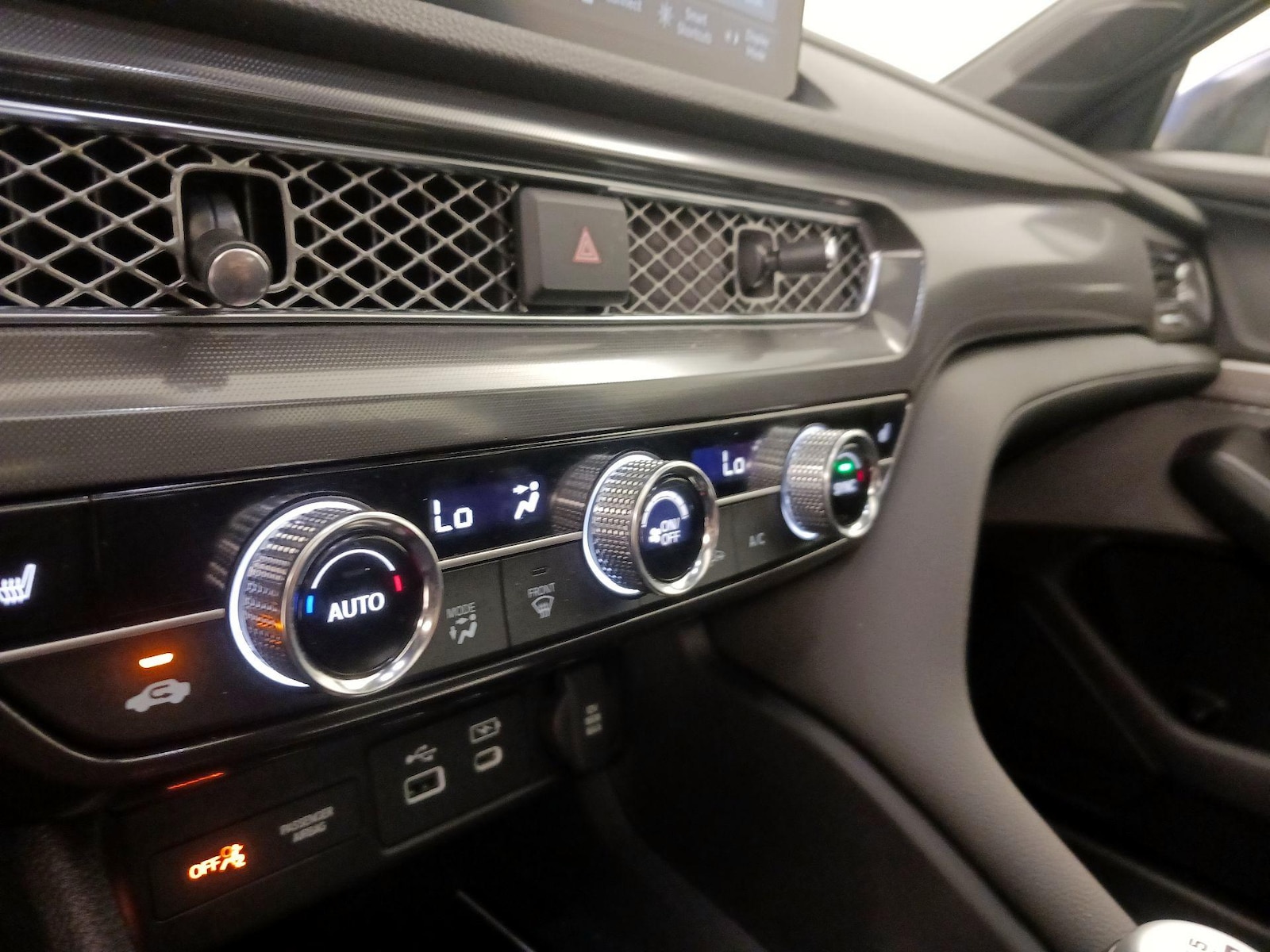 2024 Acura Integra A-Spec with Tech Package - Photo 17