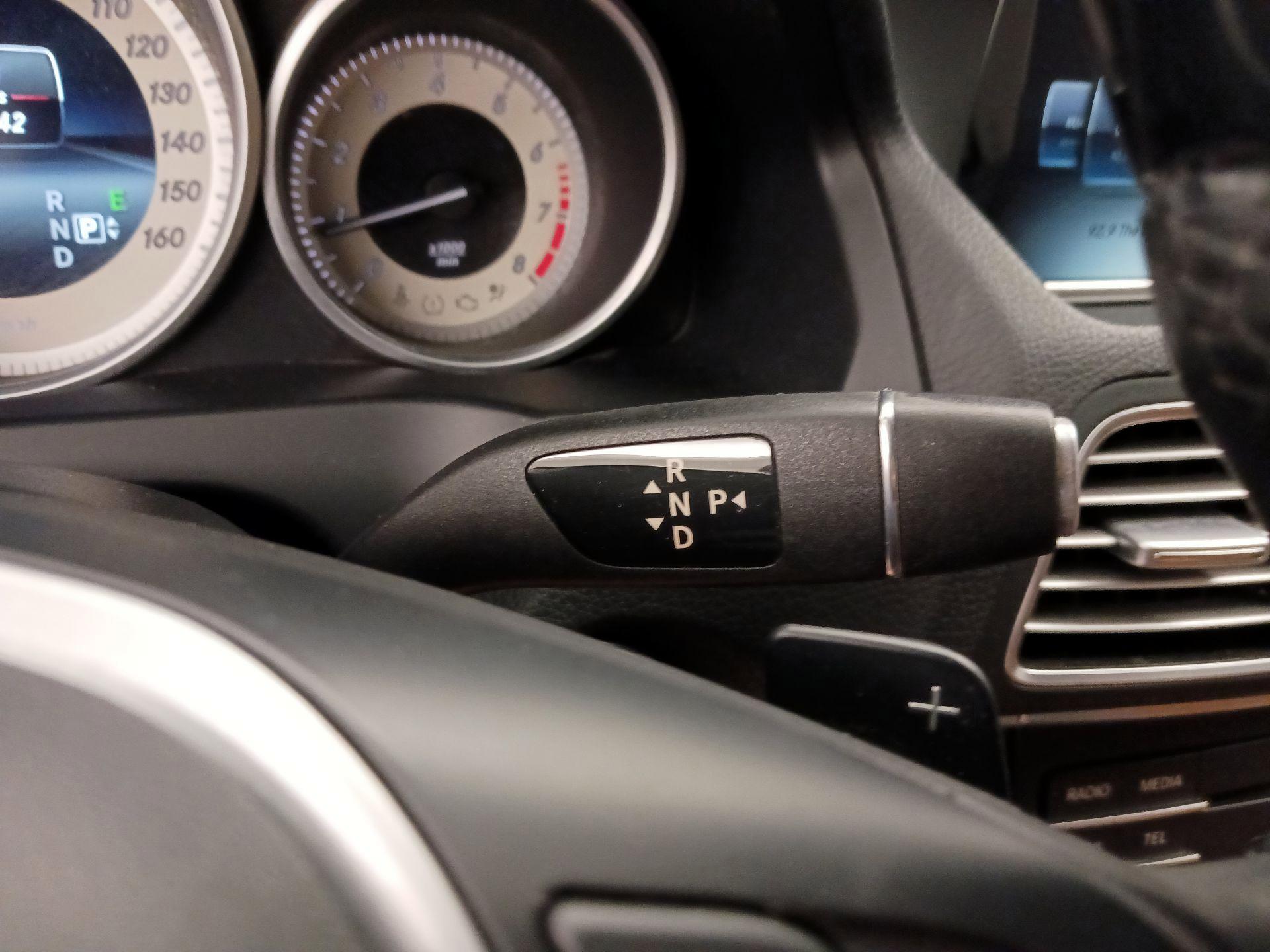 Thumbnail: 2016 Mercedes-Benz E-Class - 17