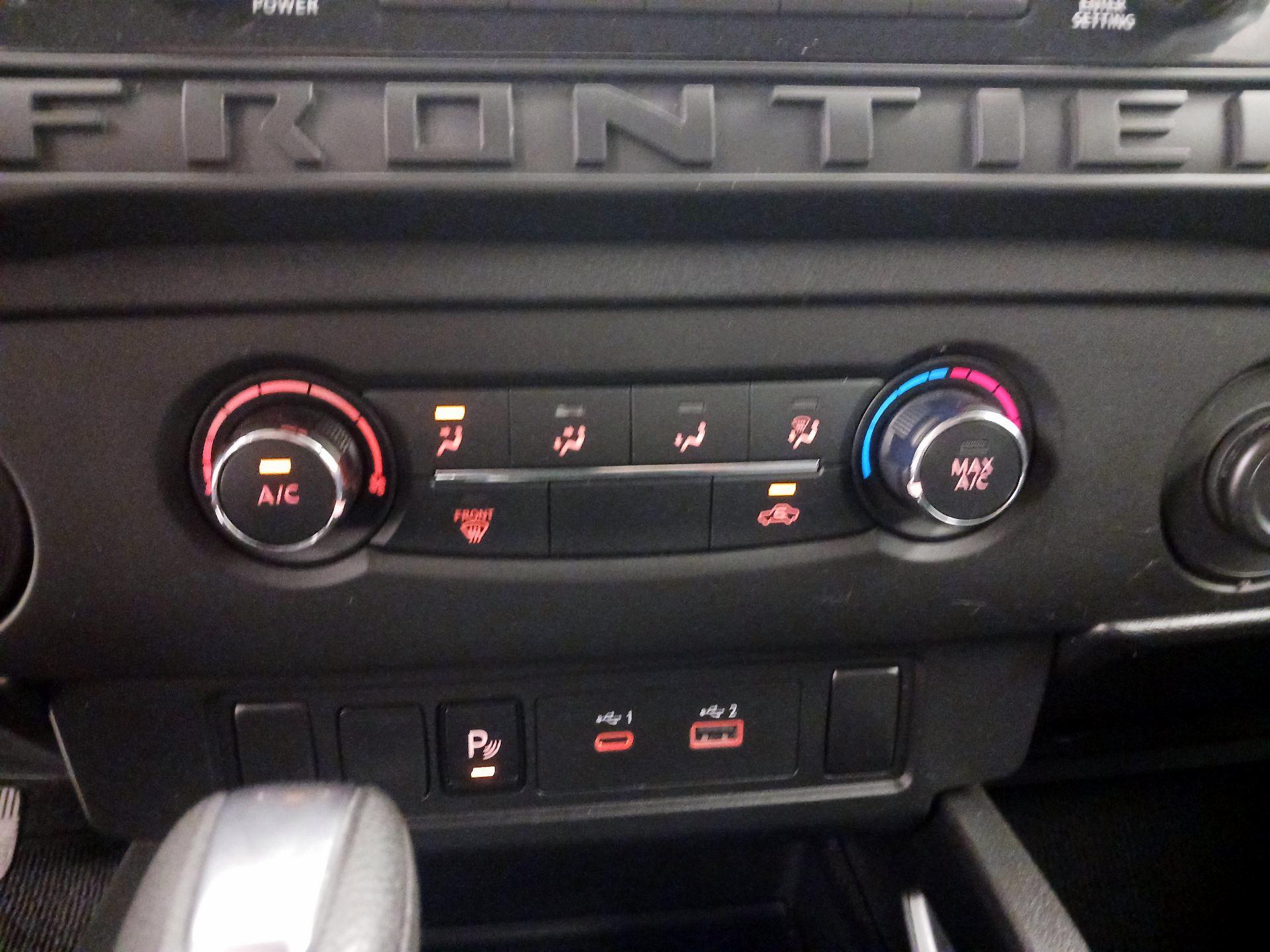 Thumbnail: 2025 Nissan Frontier - 16