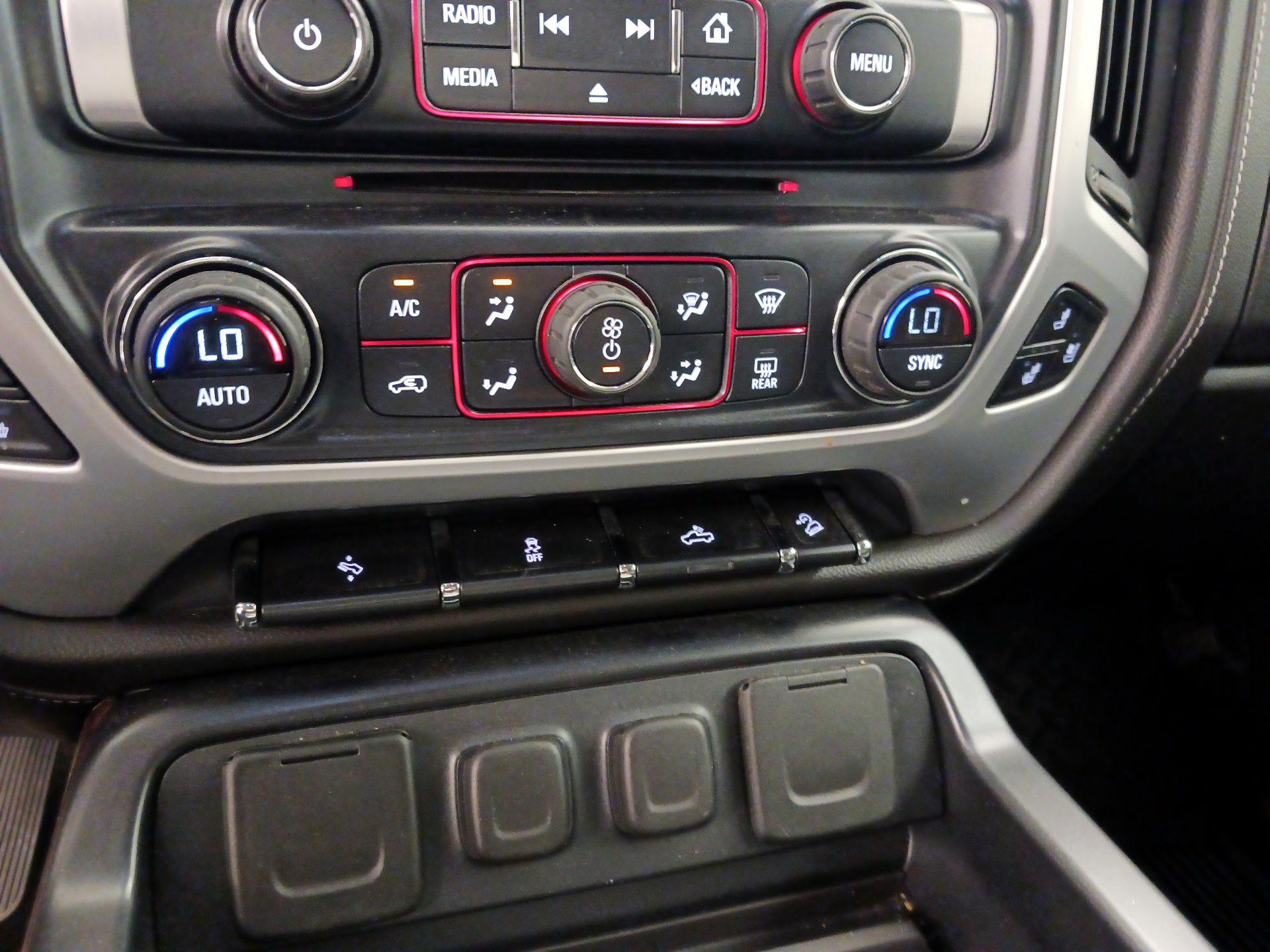 Thumbnail: 2016 GMC Sierra 1500 - 16