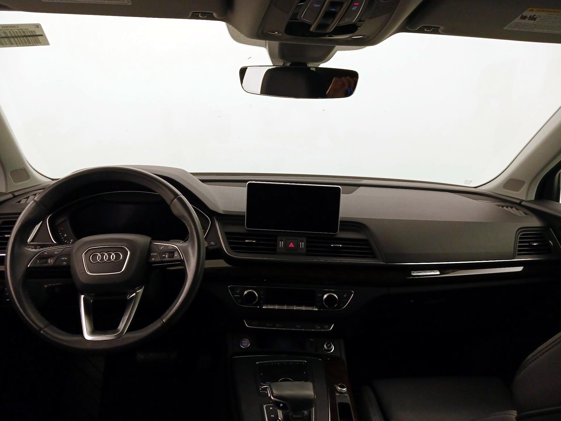 Thumbnail: 2019 Audi Q5 - 9