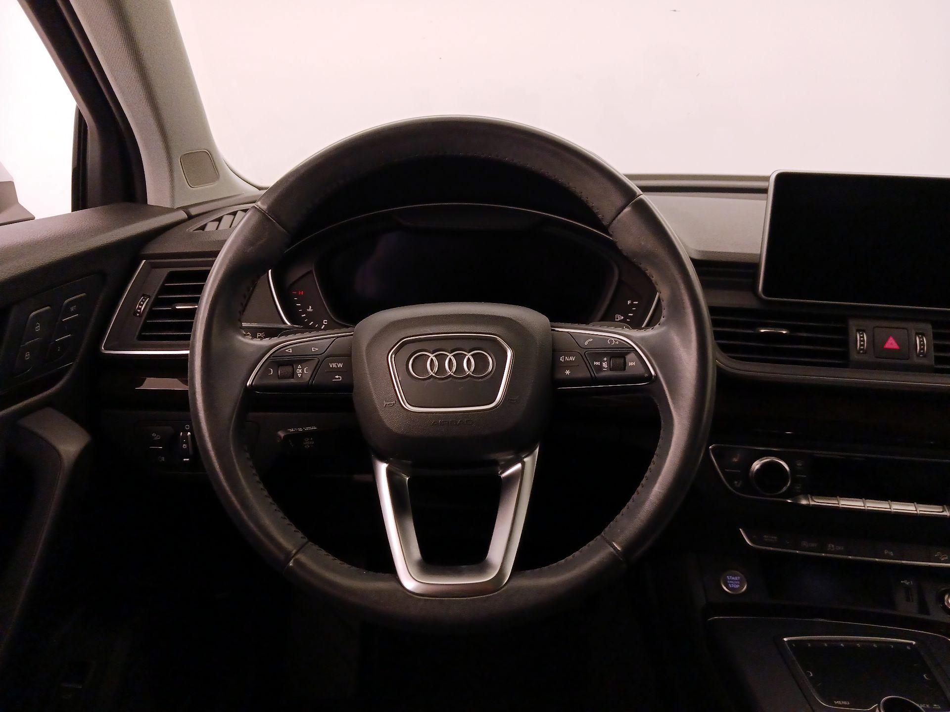 Thumbnail: 2019 Audi Q5 - 10