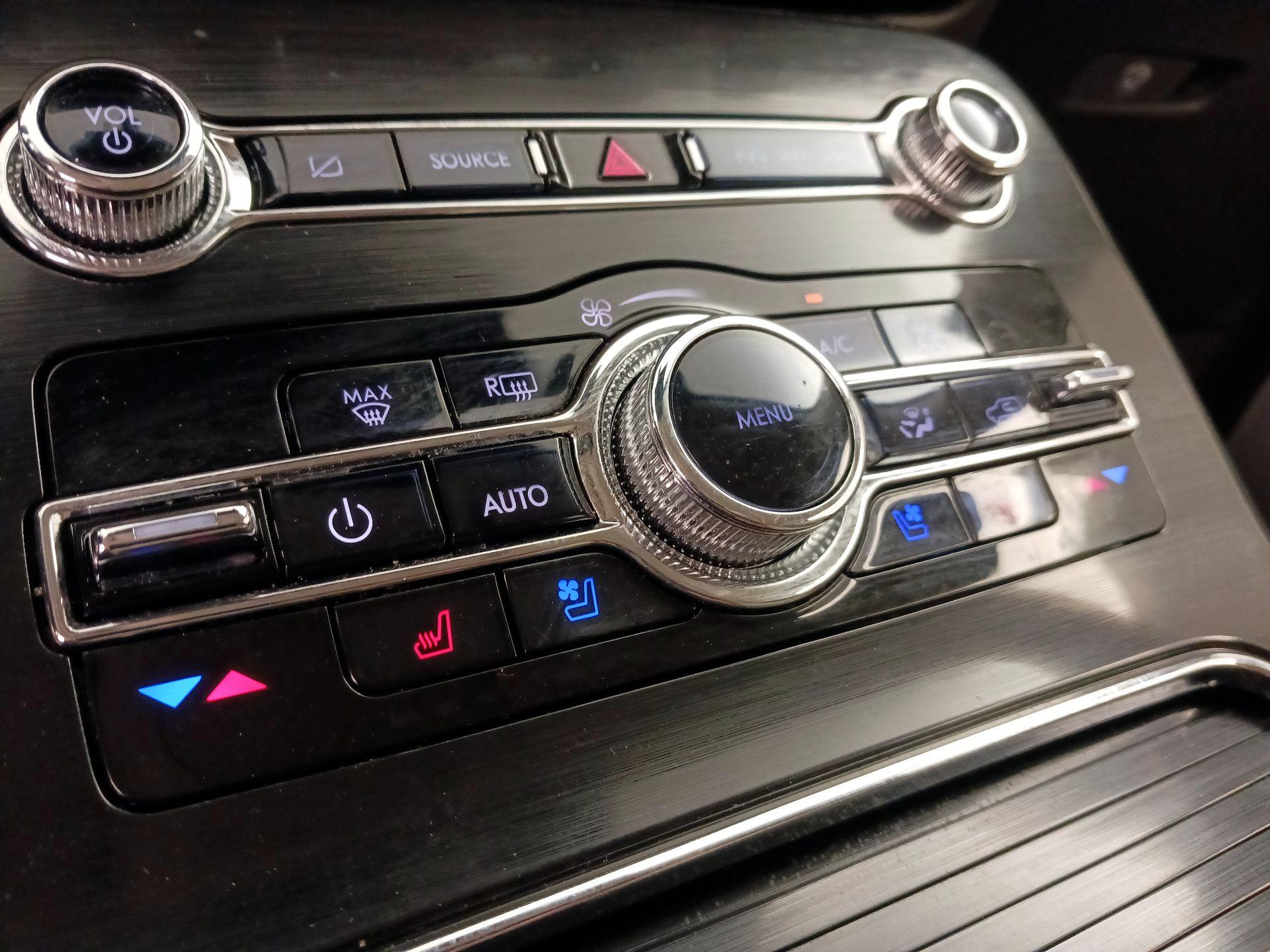 Thumbnail: 2021 Lincoln Nautilus - 17