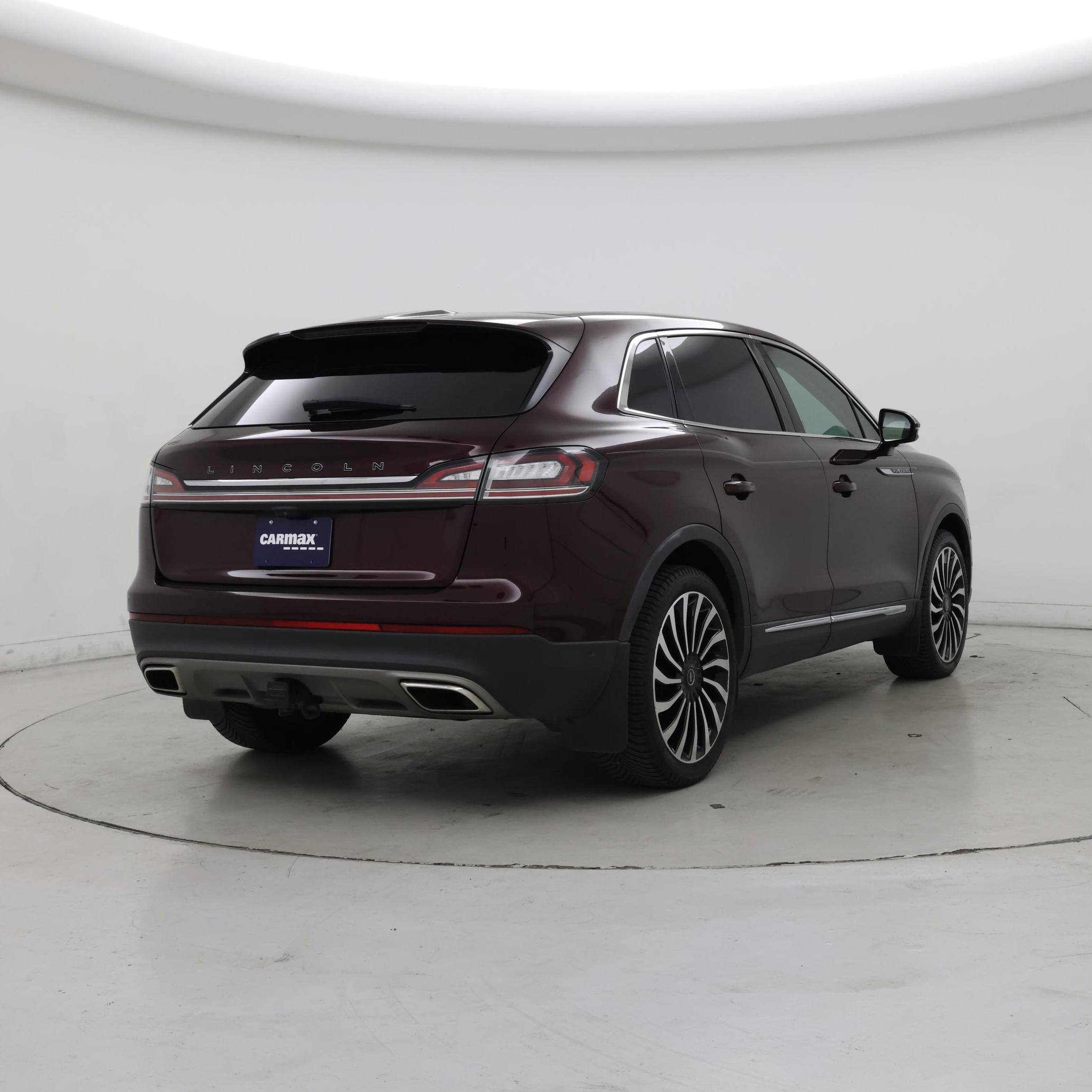 Thumbnail: 2021 Lincoln Nautilus - 8