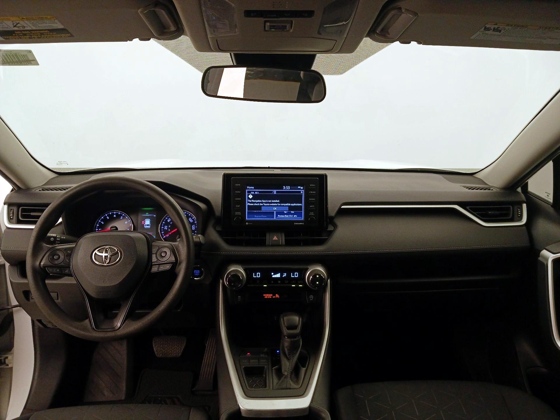 Thumbnail: 2022 Toyota RAV4 - 9