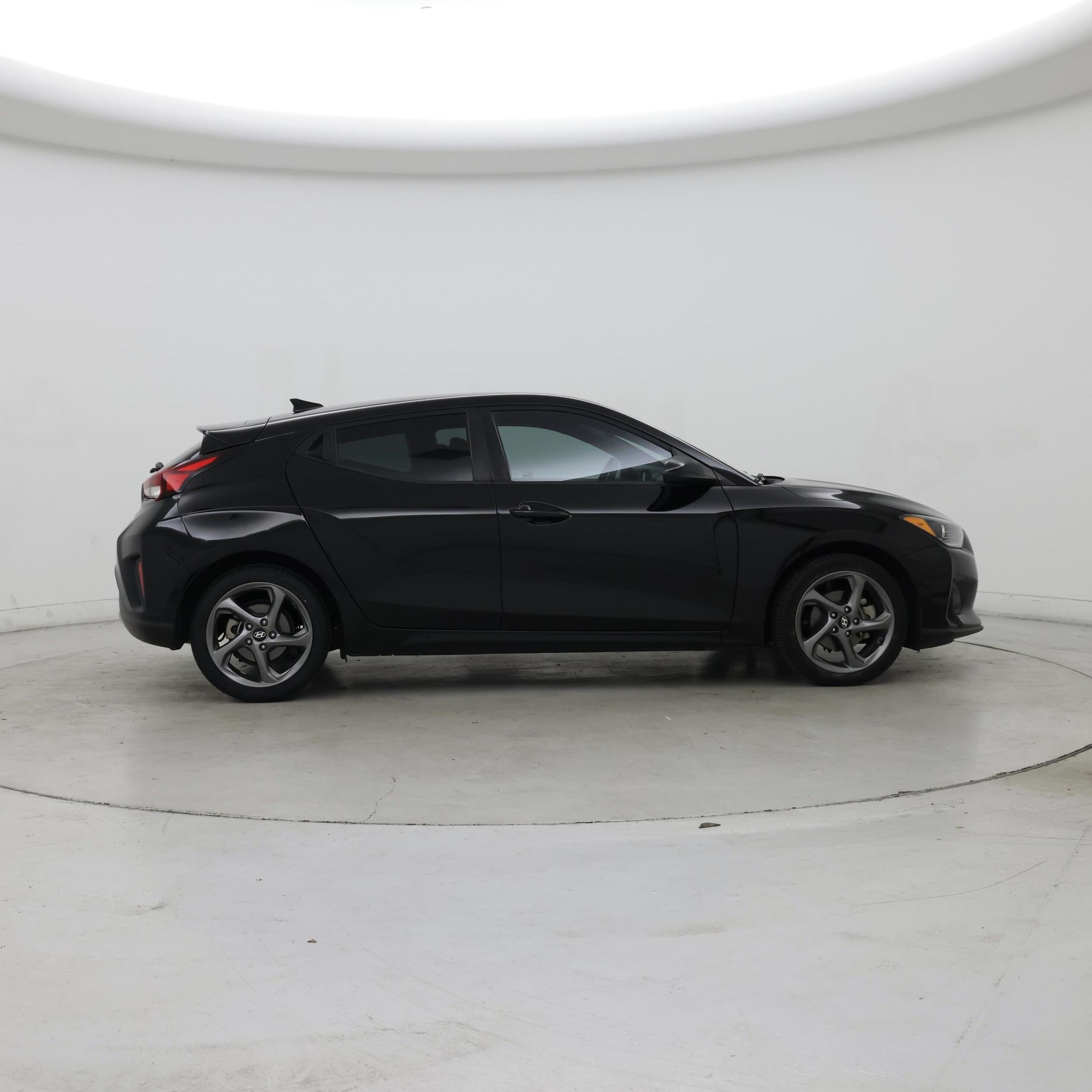 Thumbnail: 2020 Hyundai Veloster - 7