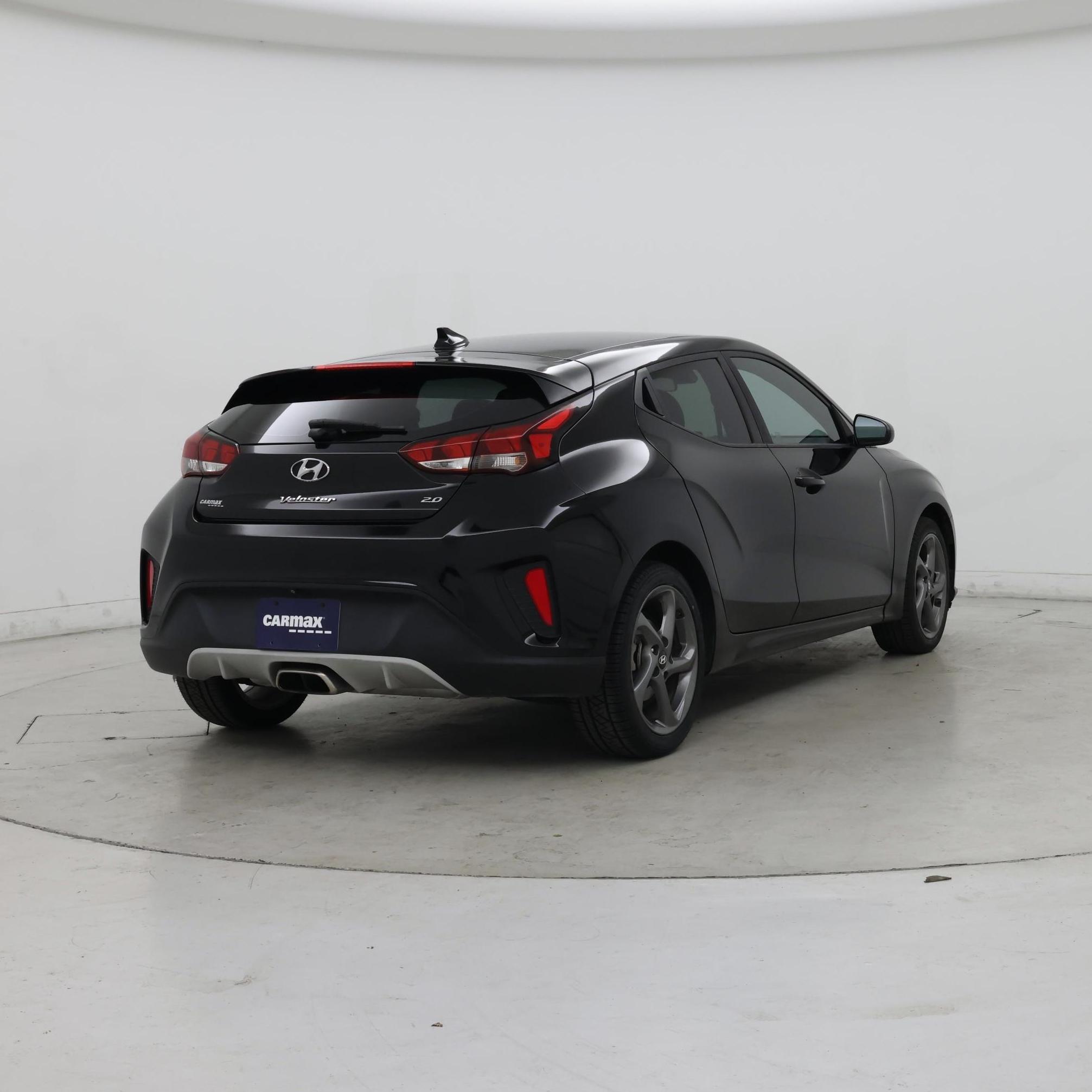 Thumbnail: 2020 Hyundai Veloster - 8