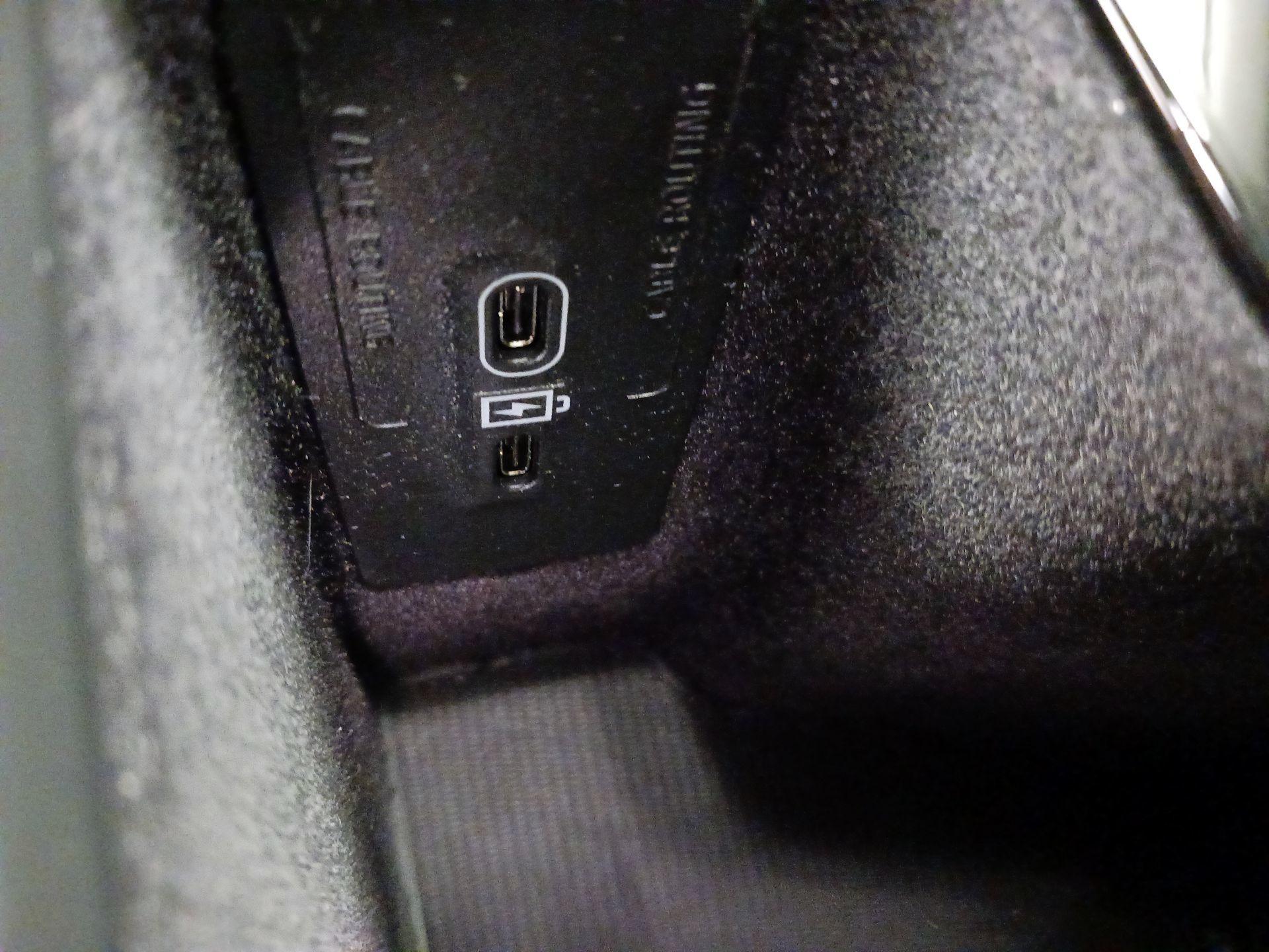 Thumbnail: 2024 Volvo S60 - 19