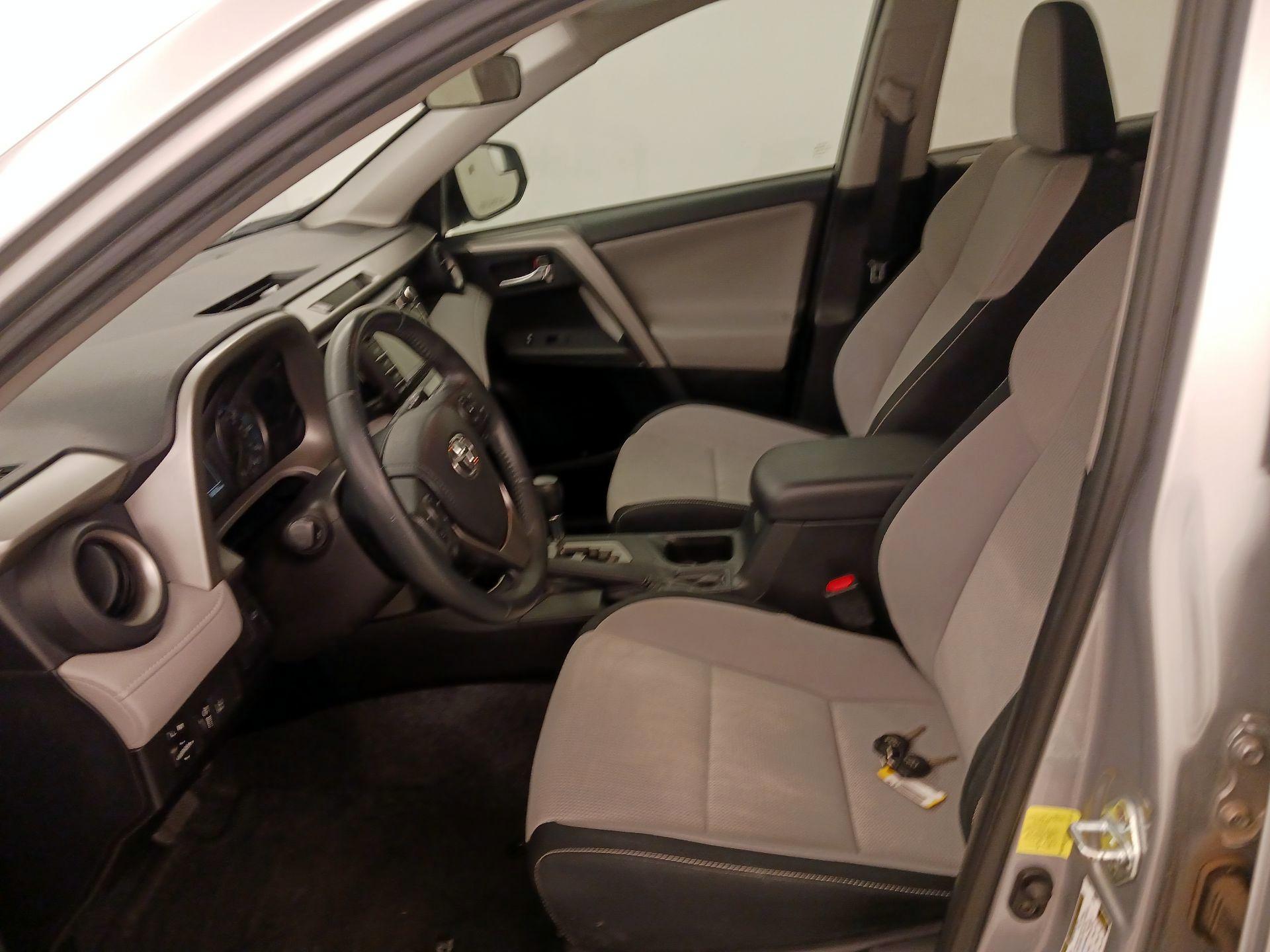 Thumbnail: 2017 Toyota RAV4 - 11