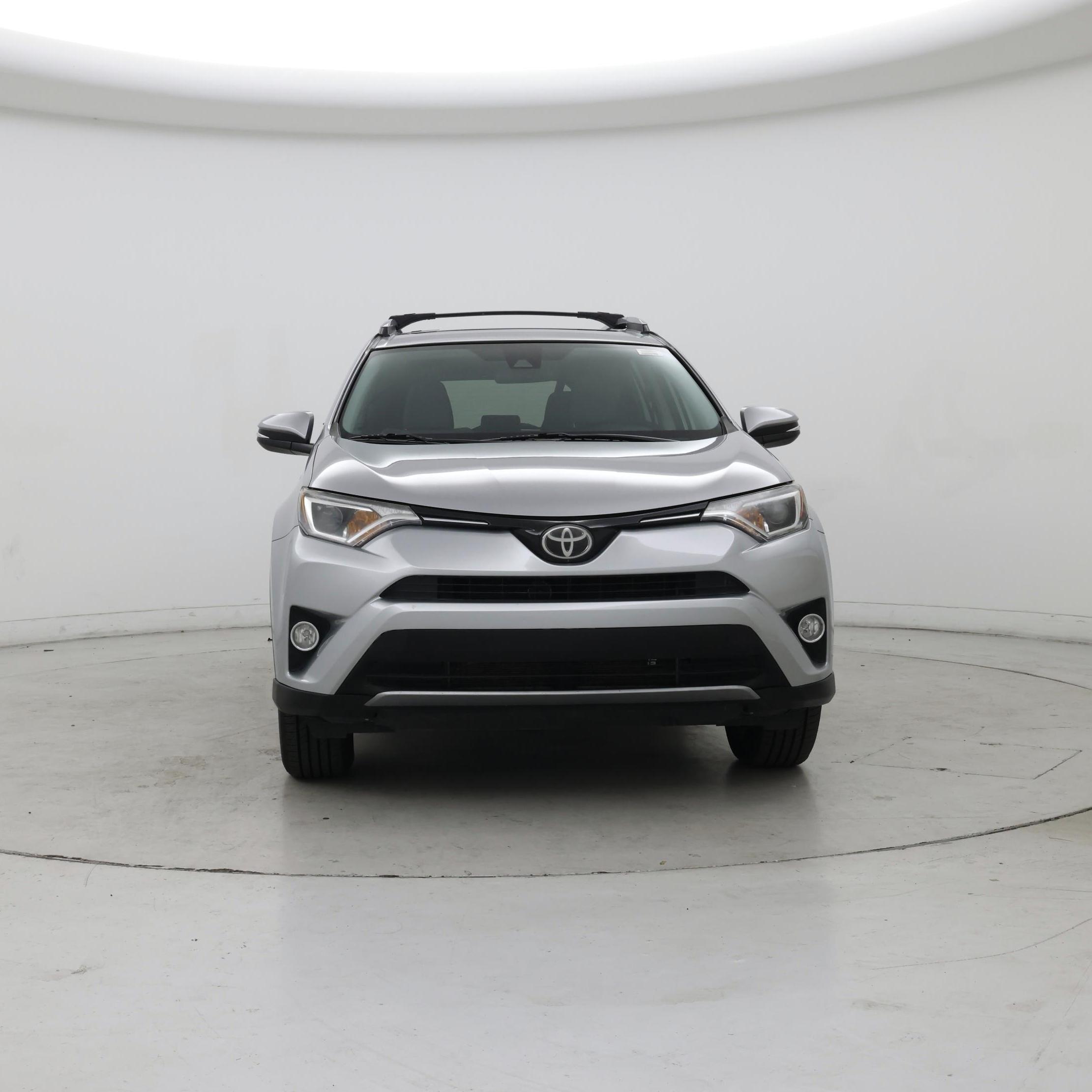 Thumbnail: 2017 Toyota RAV4 - 5