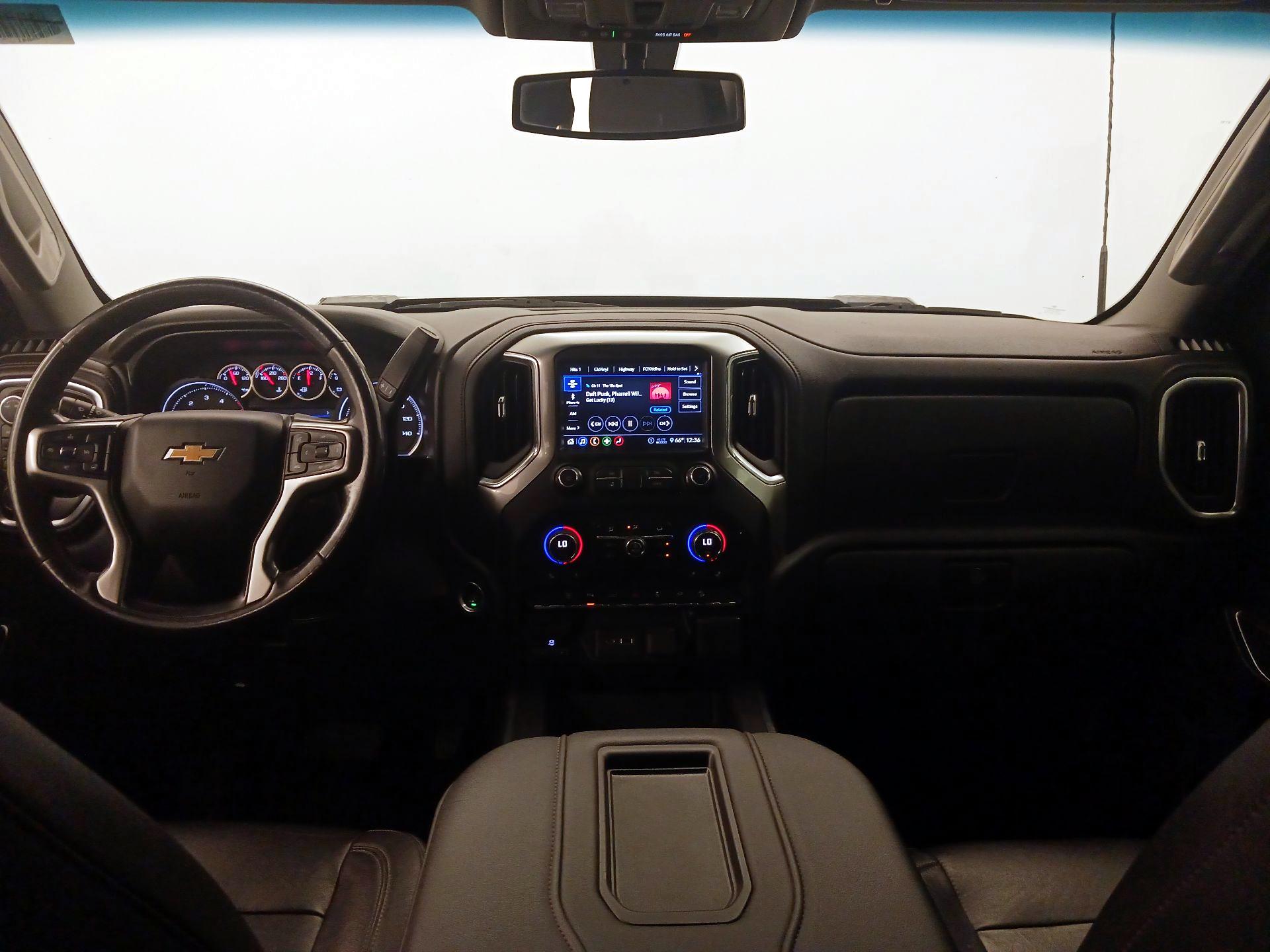 Thumbnail: 2020 Chevrolet Silverado 3500 - 9