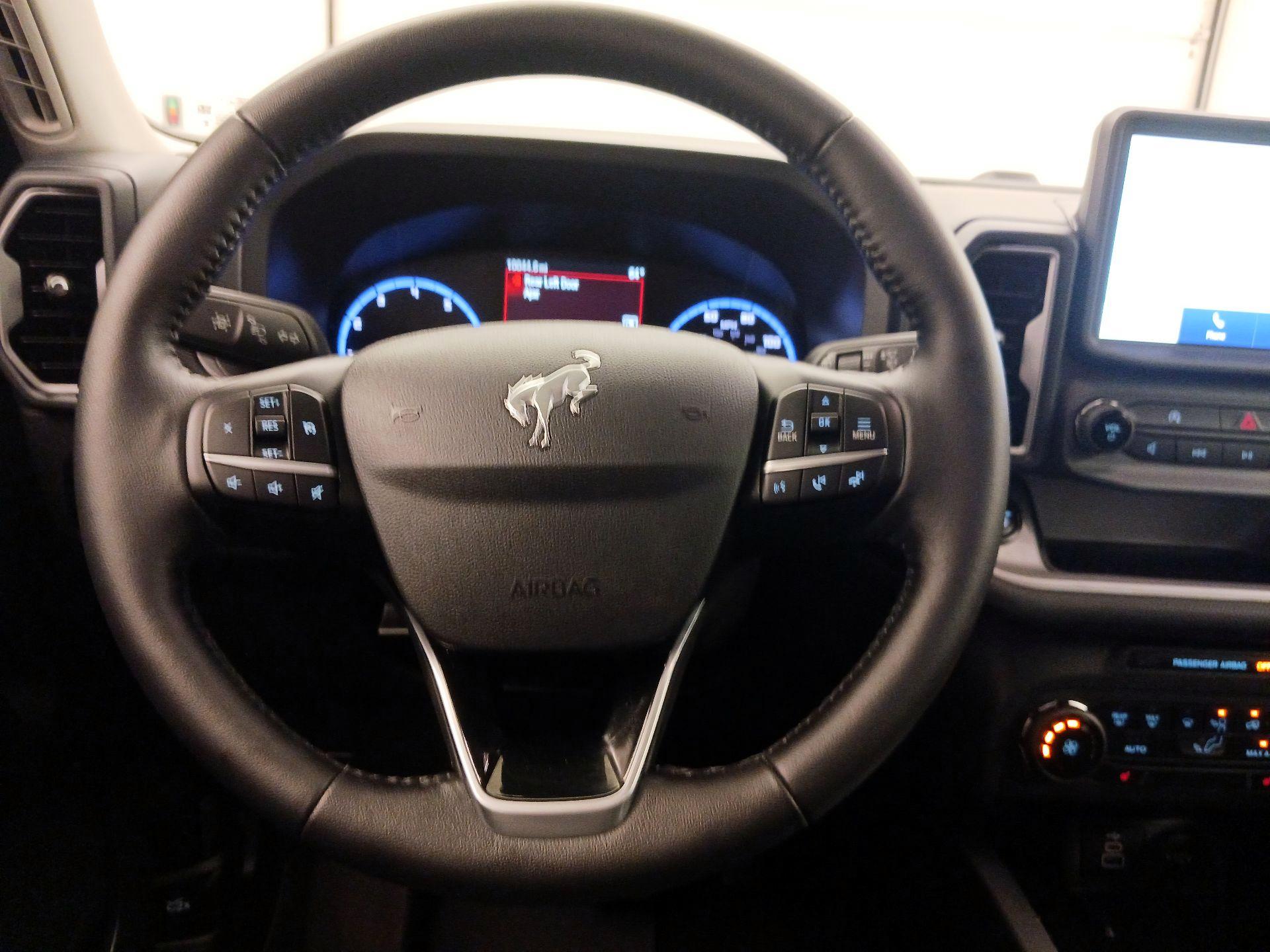 Thumbnail: 2023 Ford Bronco Sport - 10