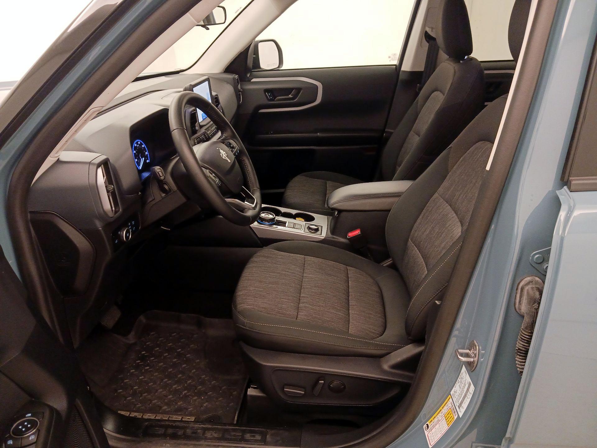 Thumbnail: 2023 Ford Bronco Sport - 11