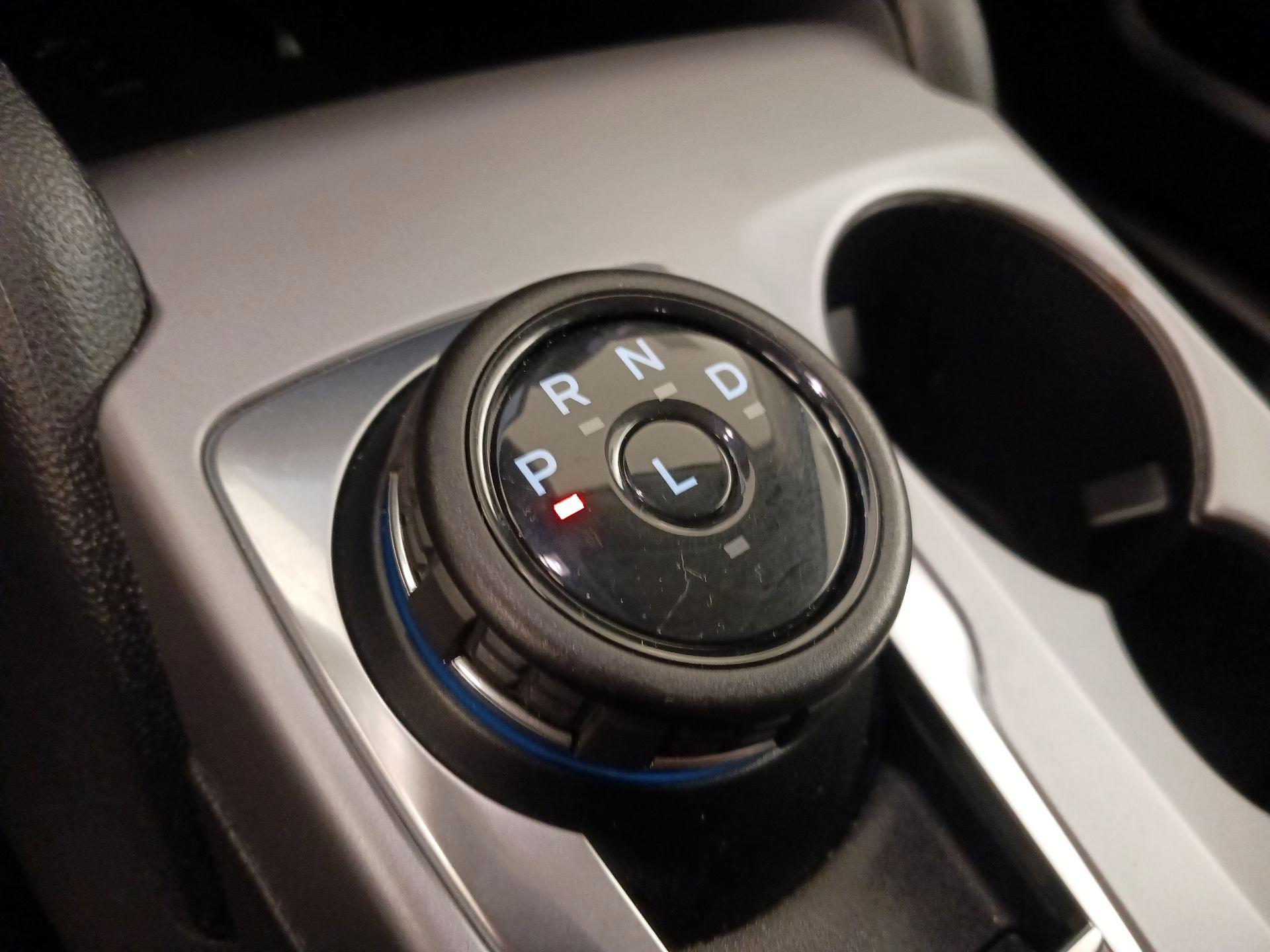 Thumbnail: 2023 Ford Bronco Sport - 17