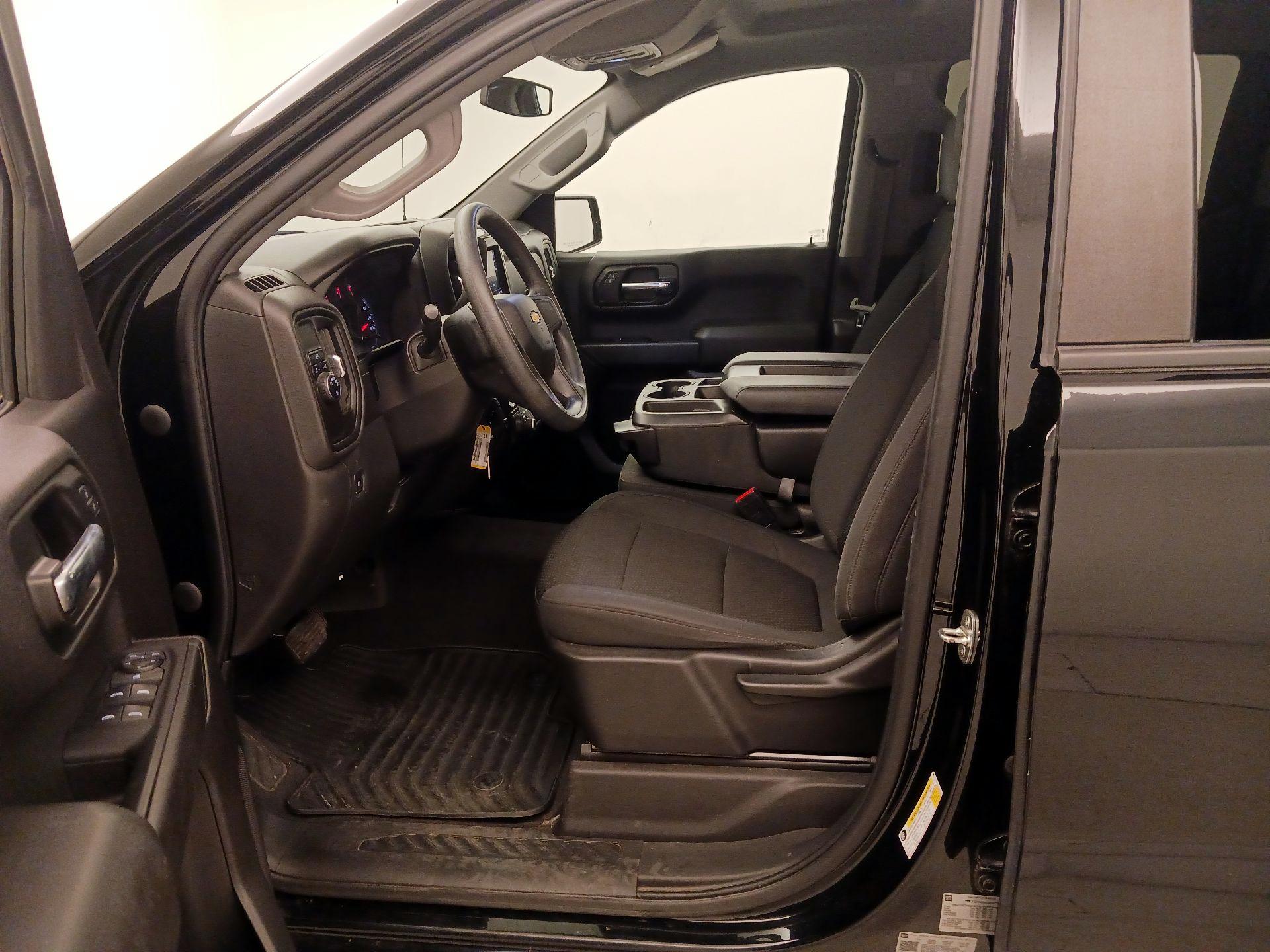 Thumbnail: 2021 Chevrolet Silverado 1500 - 11