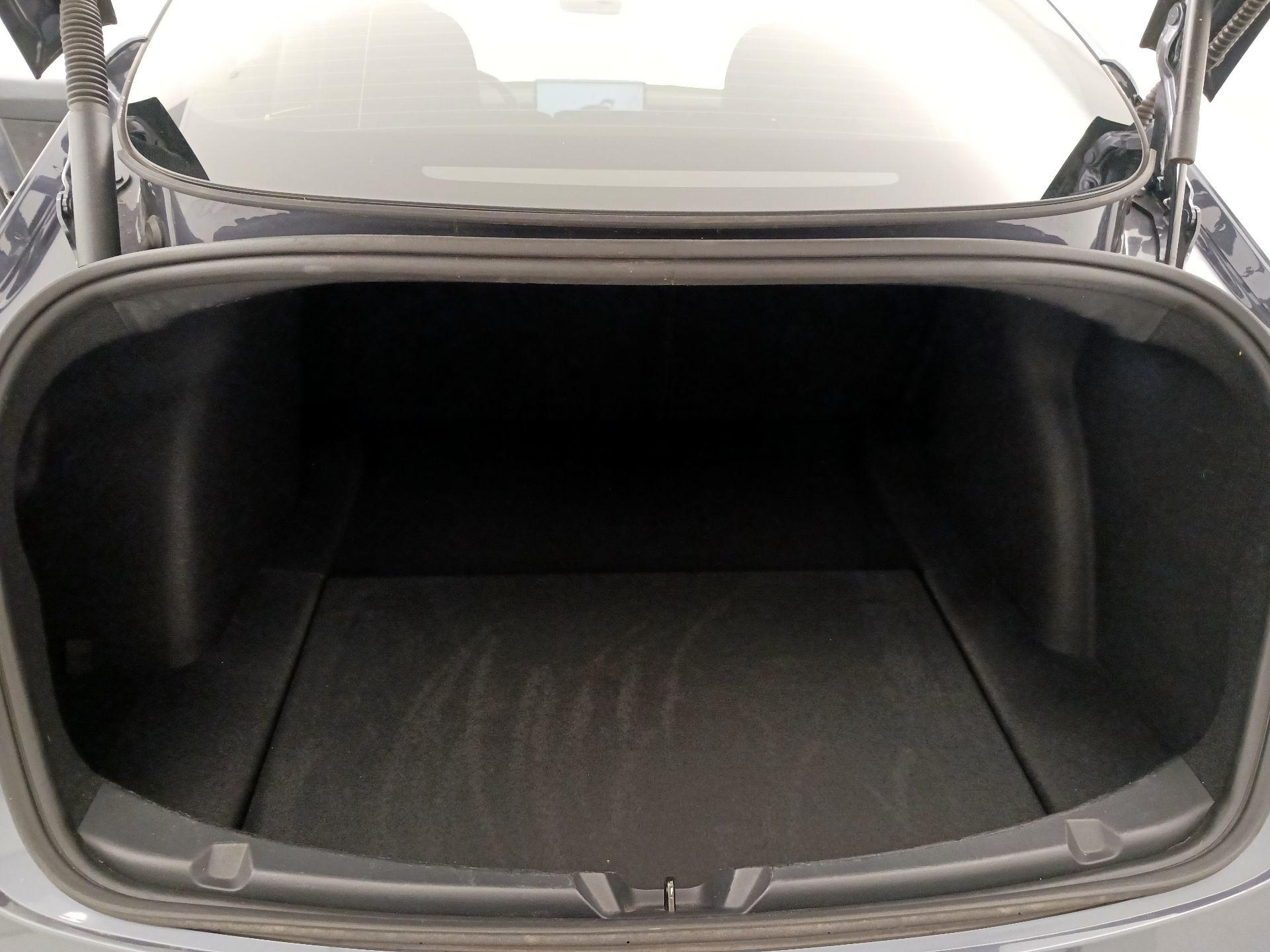 Thumbnail: 2023 Tesla Model 3 - 19
