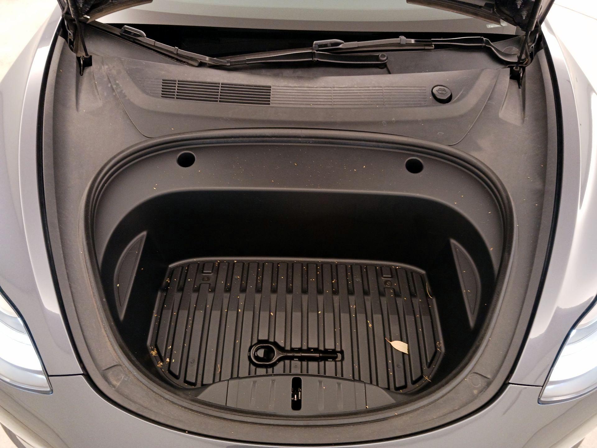 Thumbnail: 2023 Tesla Model 3 - 20