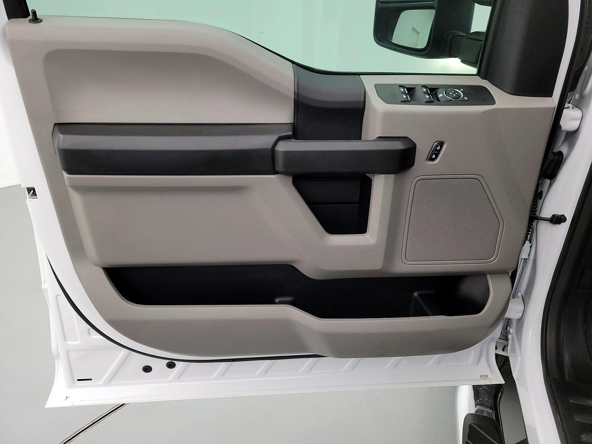 Thumbnail: 2021 Ford F-250 - 12