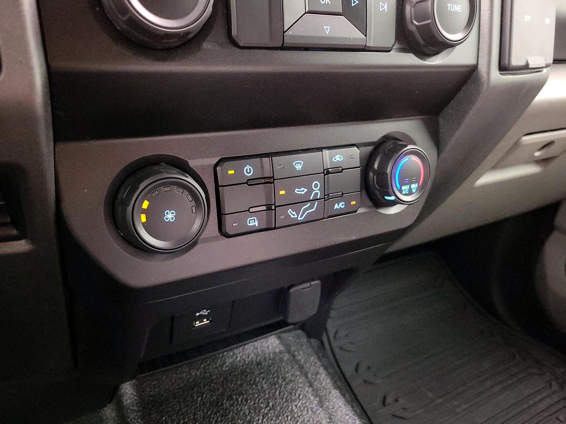 Thumbnail: 2021 Ford F-250 - 16