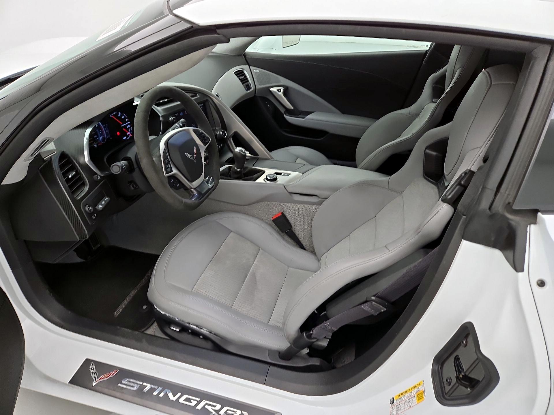 Thumbnail: 2017 Chevrolet Corvette - 11