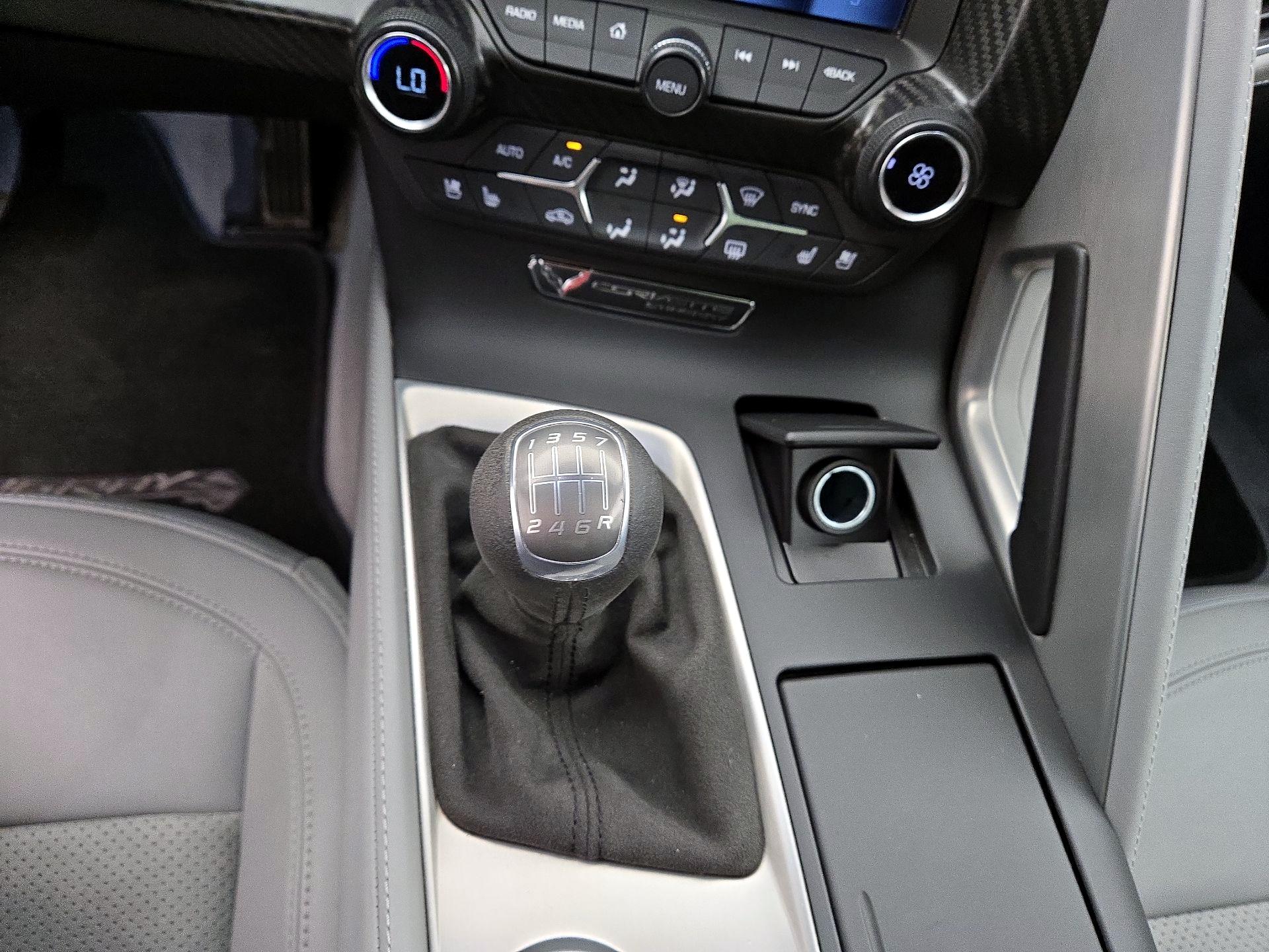 Thumbnail: 2017 Chevrolet Corvette - 18