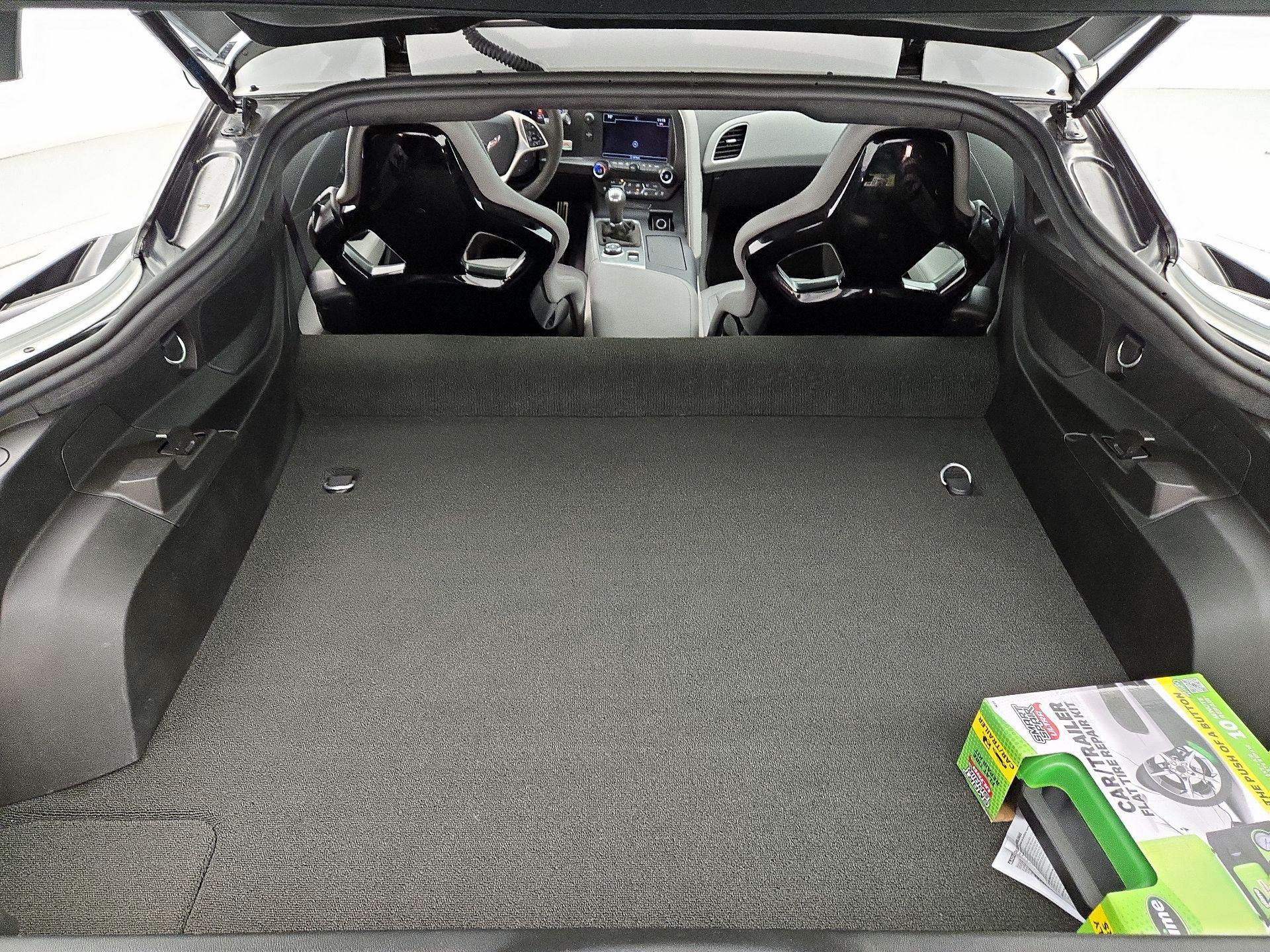 Thumbnail: 2017 Chevrolet Corvette - 20