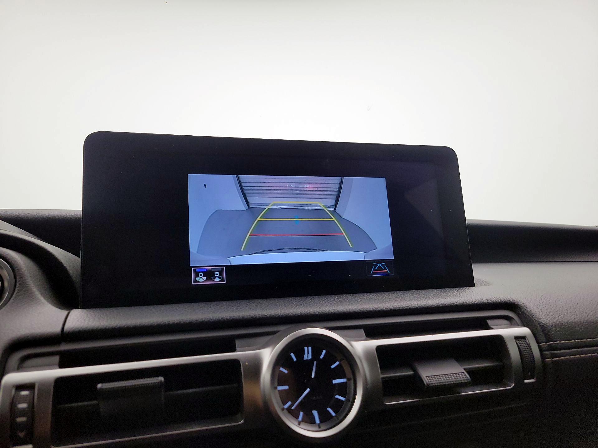 Thumbnail: 2022 Lexus IS - 15