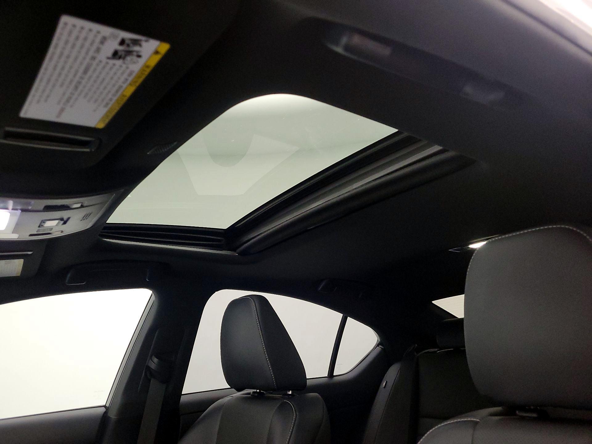 Thumbnail: 2022 Lexus IS - 20