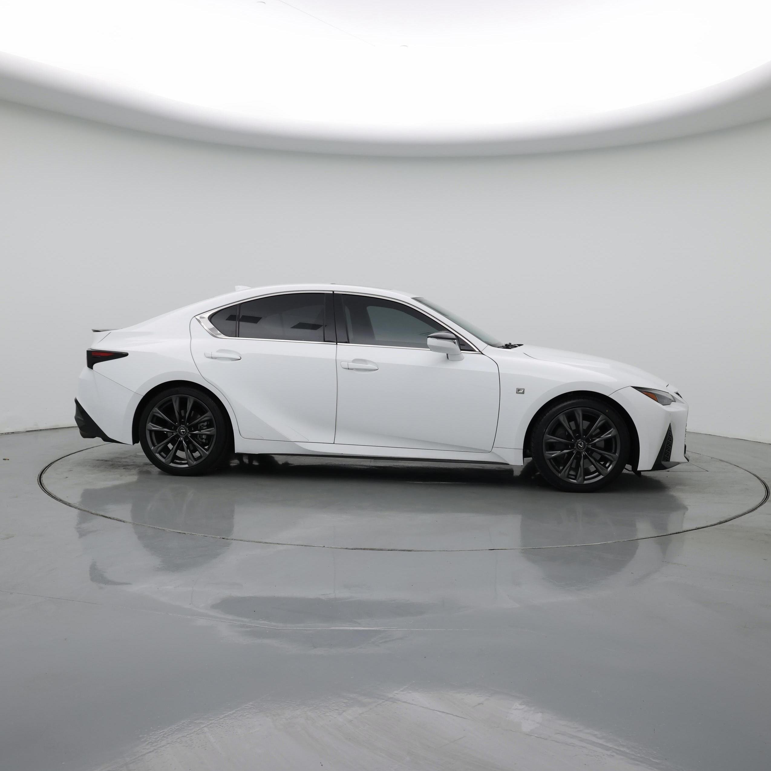 Thumbnail: 2022 Lexus IS - 7