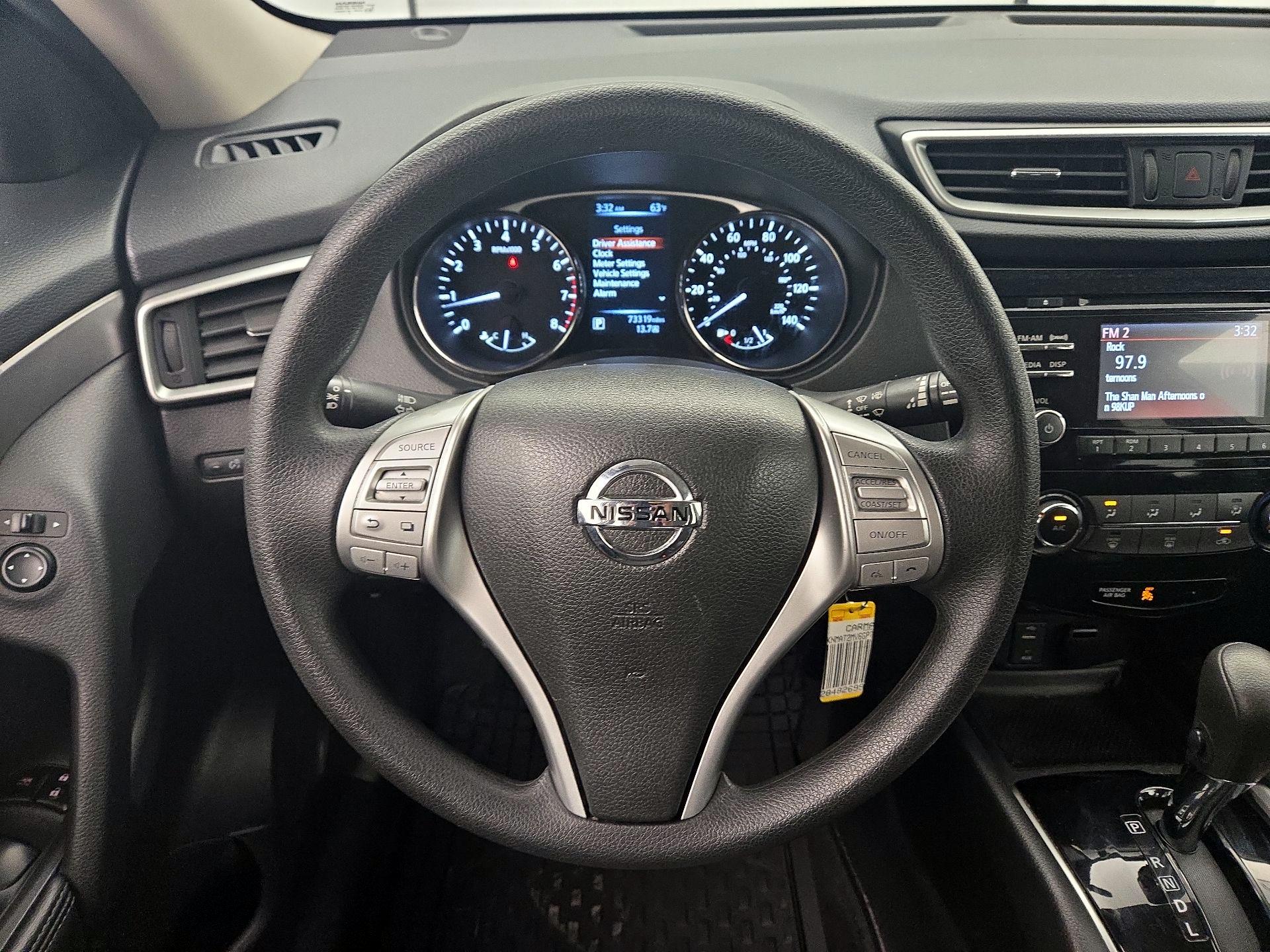 Thumbnail: 2016 Nissan Rogue - 10