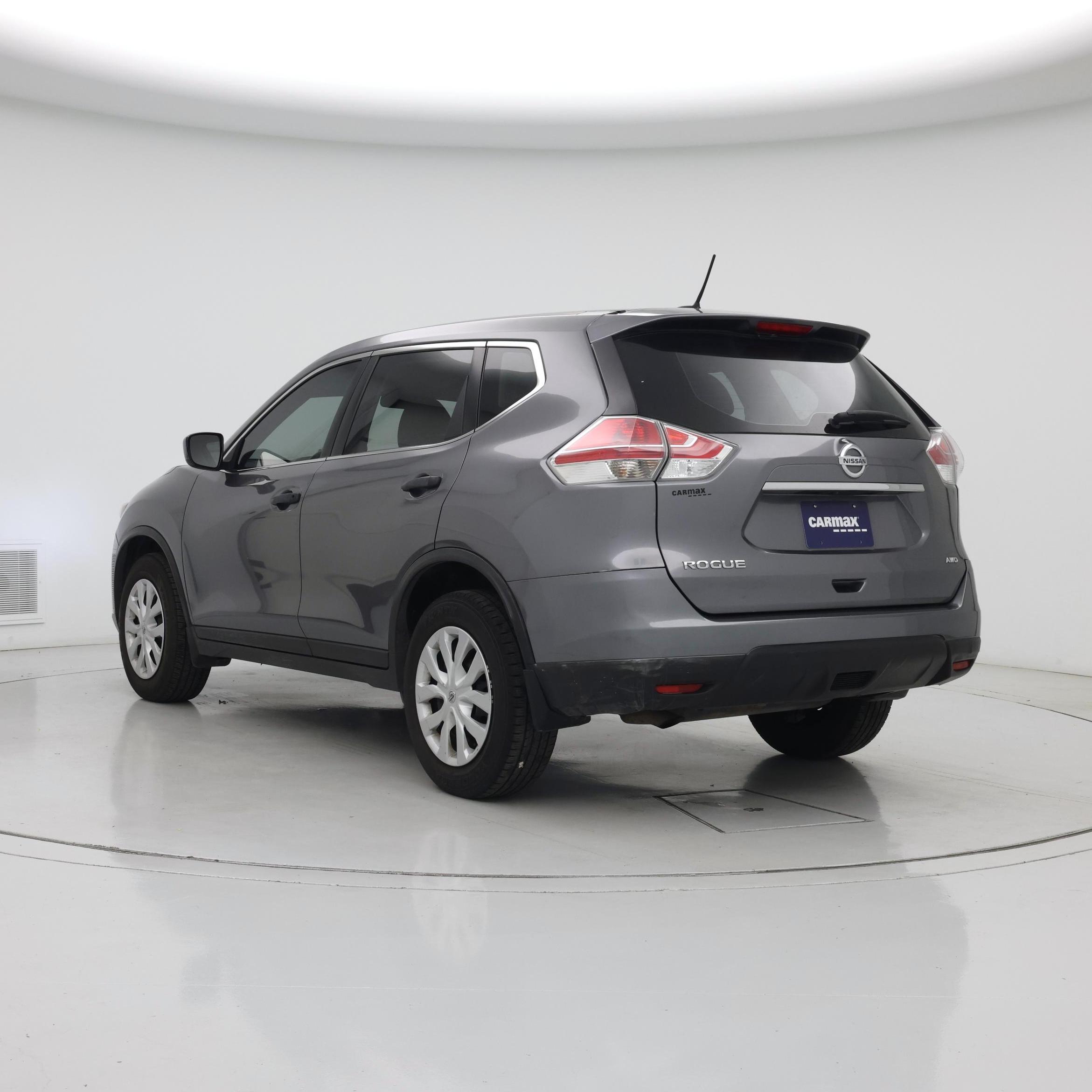 Thumbnail: 2016 Nissan Rogue - 2