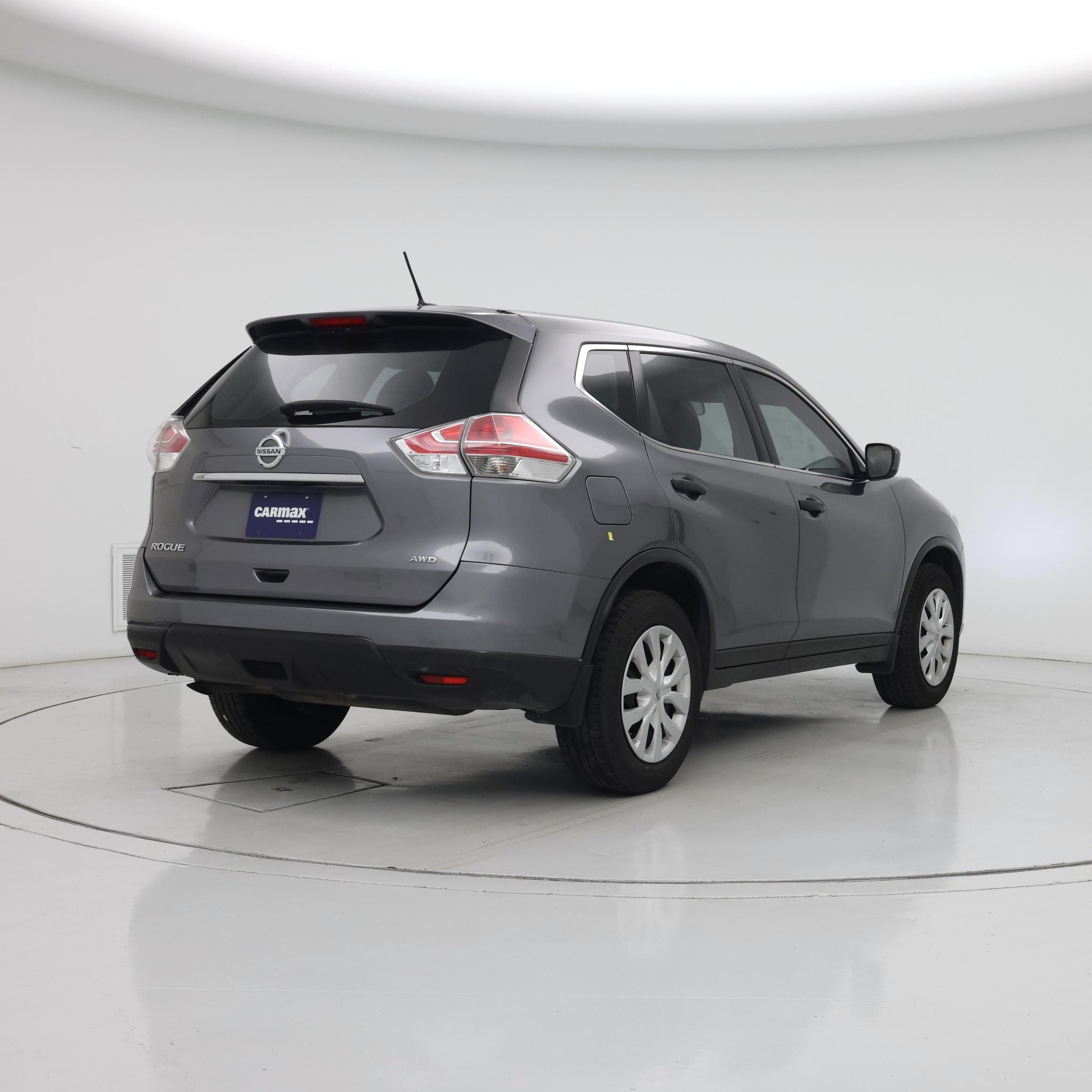 Thumbnail: 2016 Nissan Rogue - 8