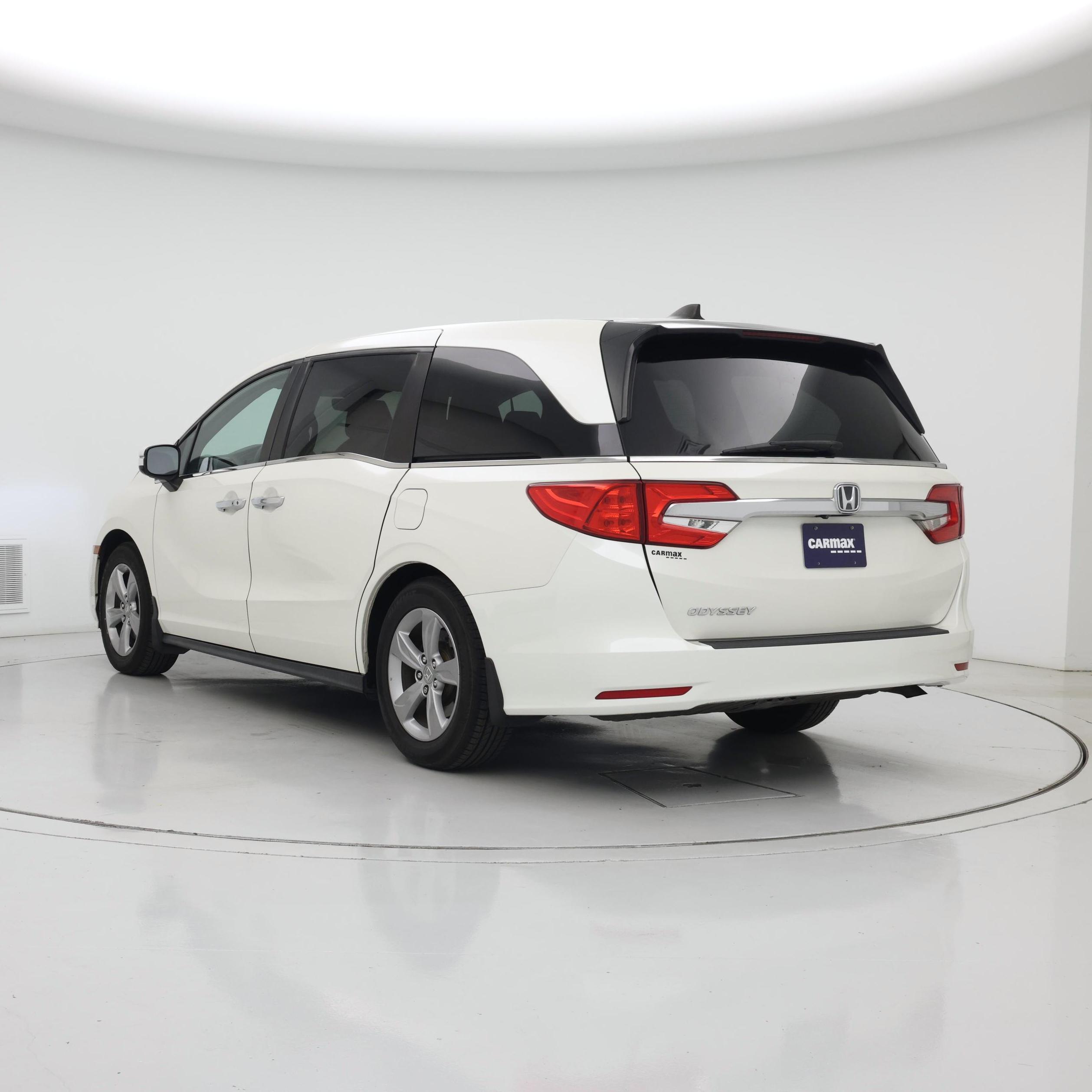 Thumbnail: 2018 Honda Odyssey - 2