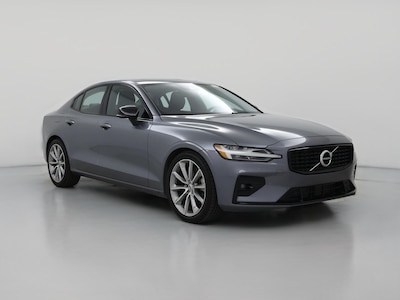2021 Volvo S60 T5 Momentum