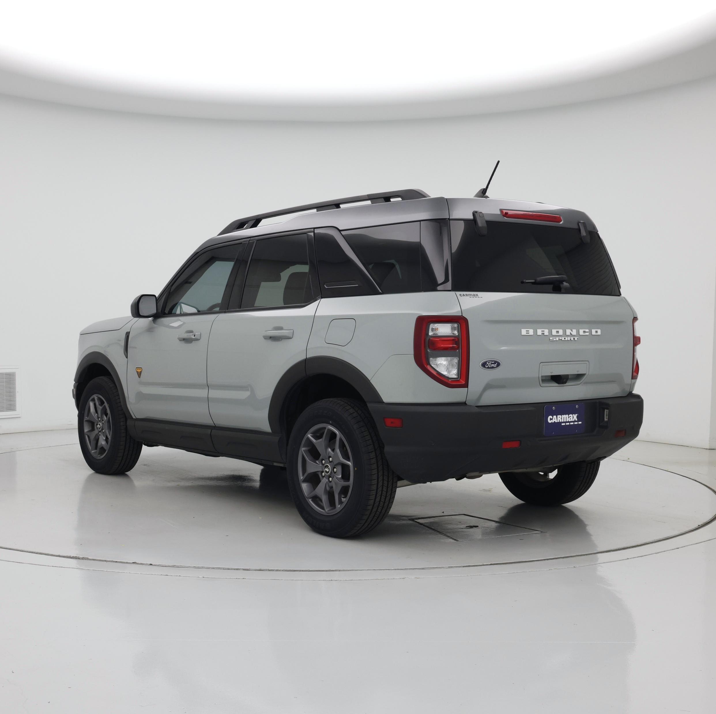 Thumbnail: 2022 Ford Bronco Sport - 2