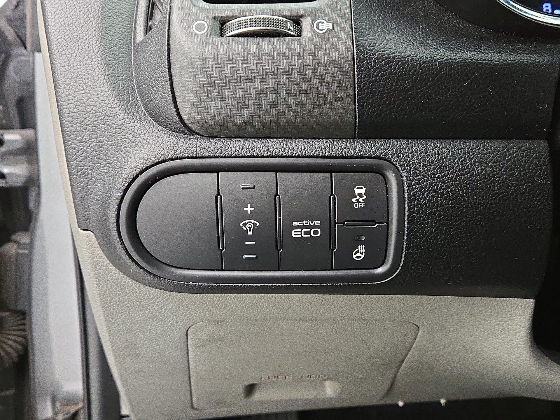 Thumbnail: 2014 Kia Forte - 13