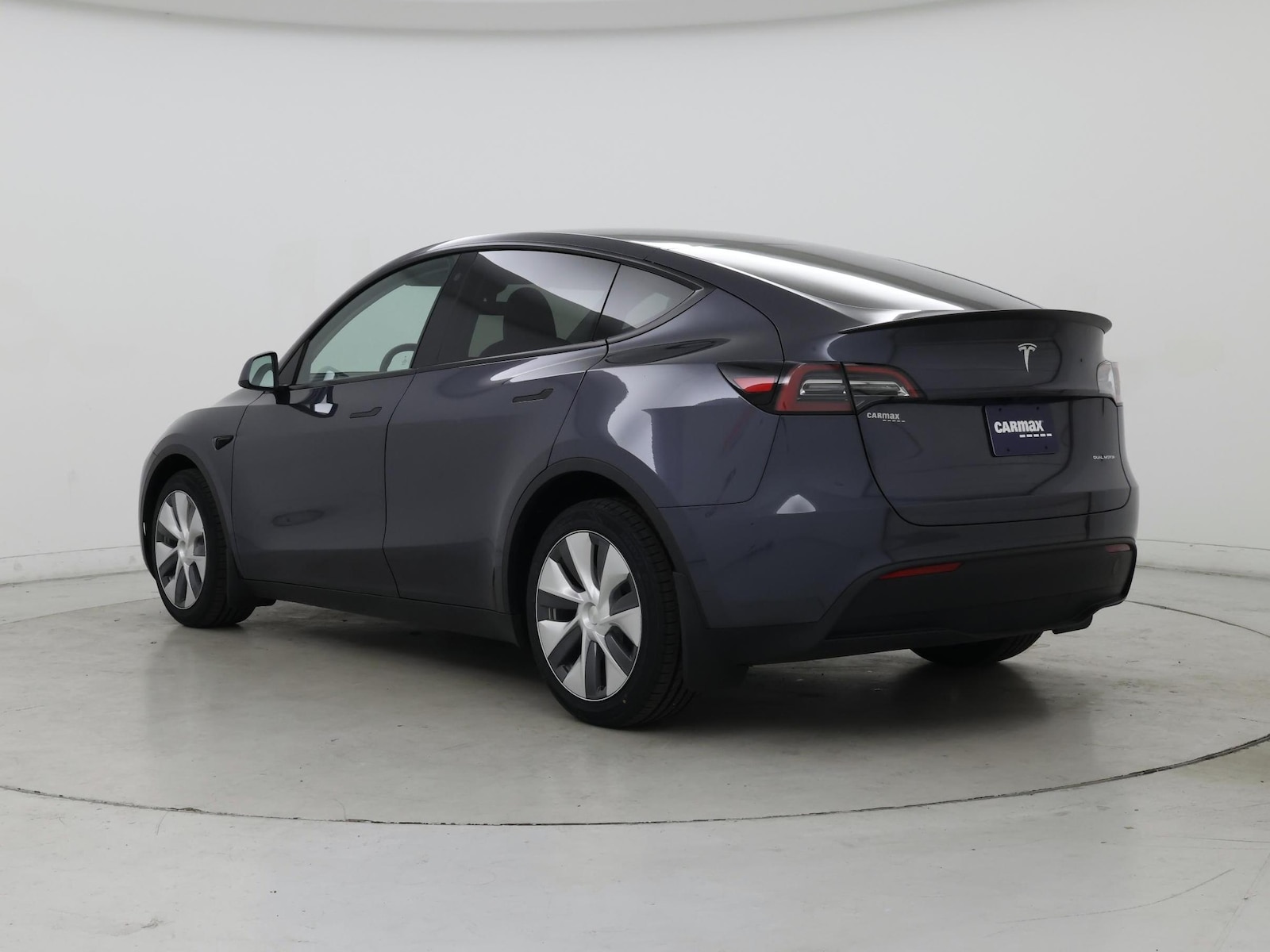 2023 Tesla Model Y Long Range - Photo 3