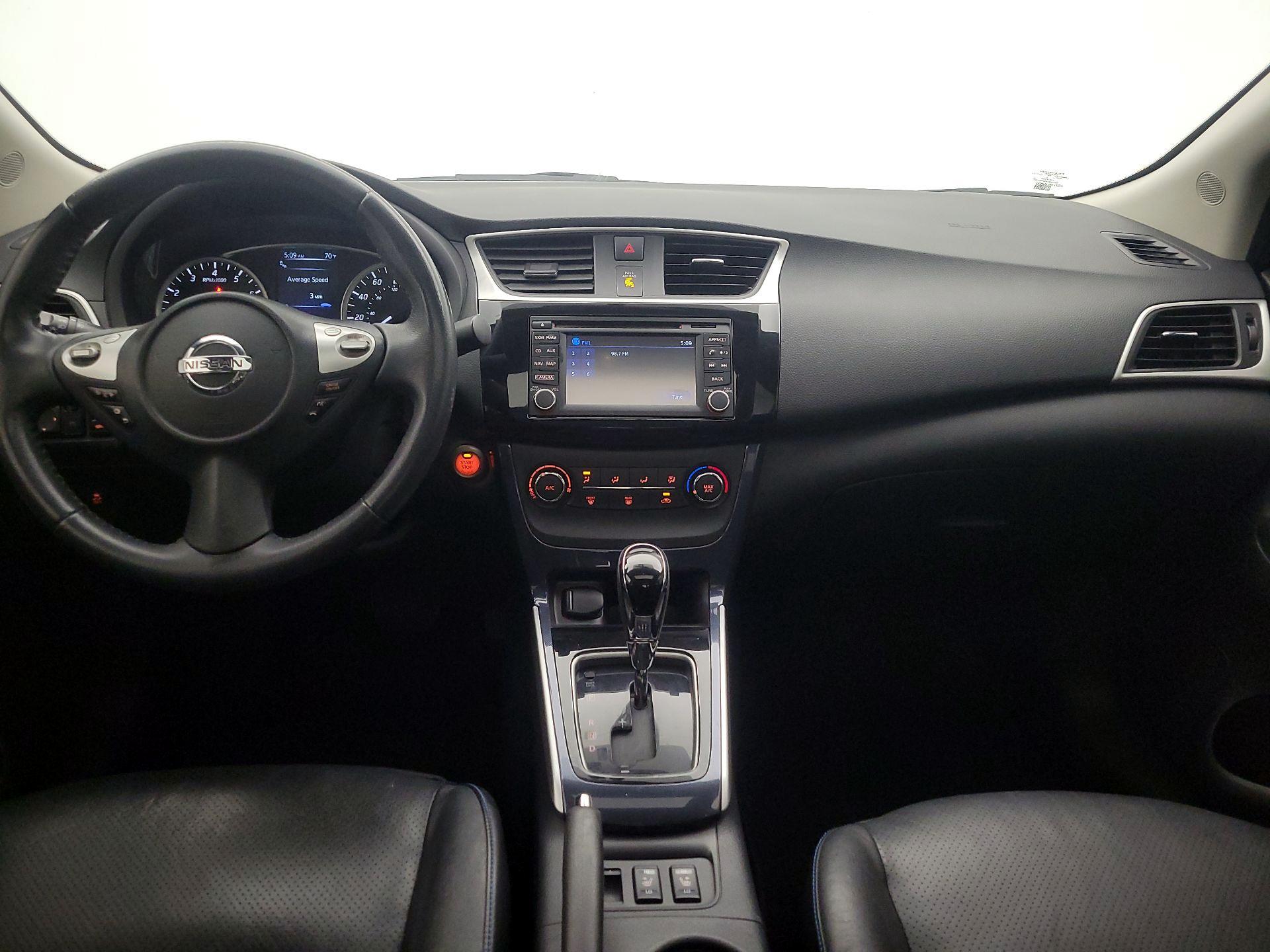 Thumbnail: 2017 Nissan Sentra - 9