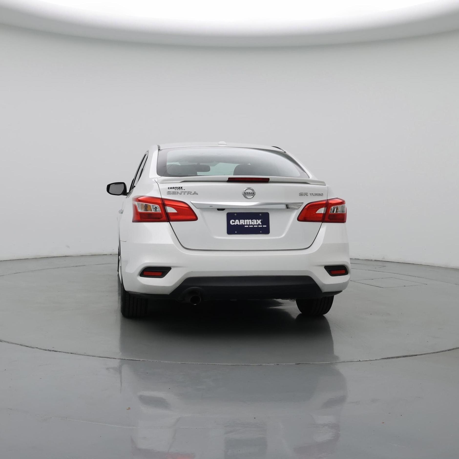 Thumbnail: 2017 Nissan Sentra - 6